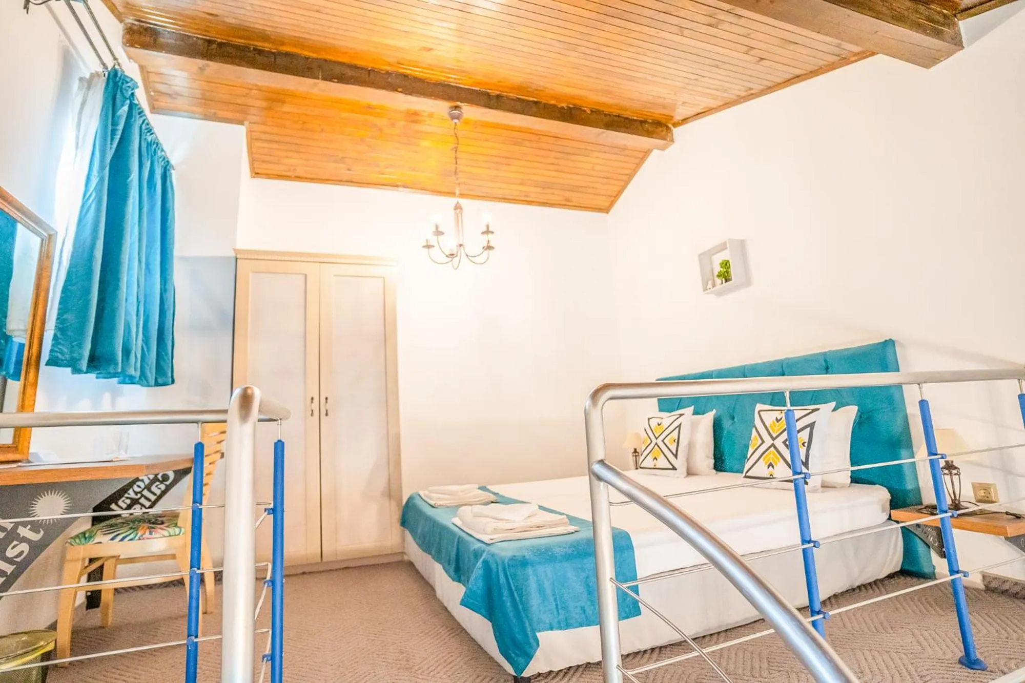 Floor plan, Bed in Royal Calisto Hotel