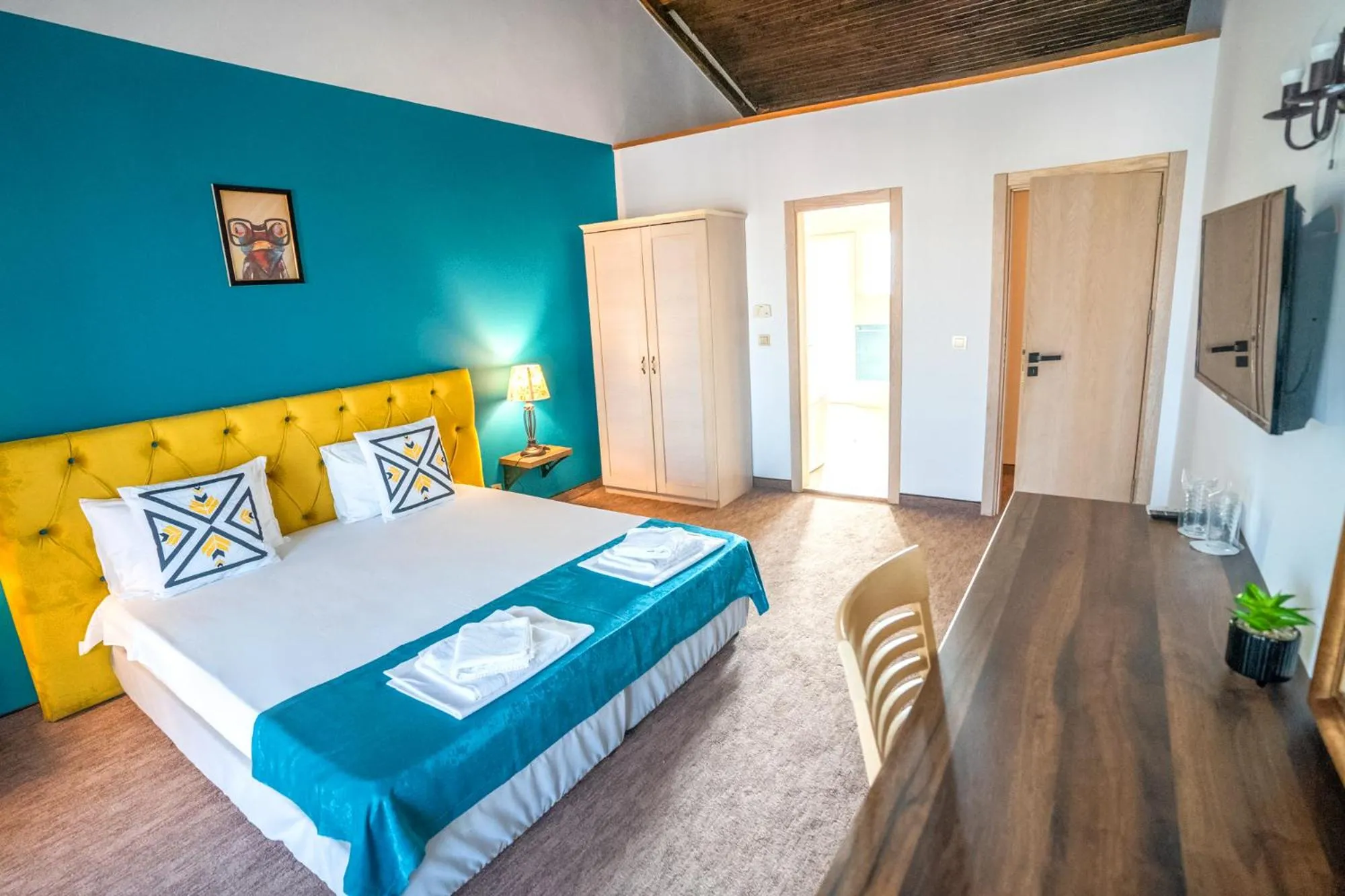 Bedroom, Bed in Royal Calisto Hotel