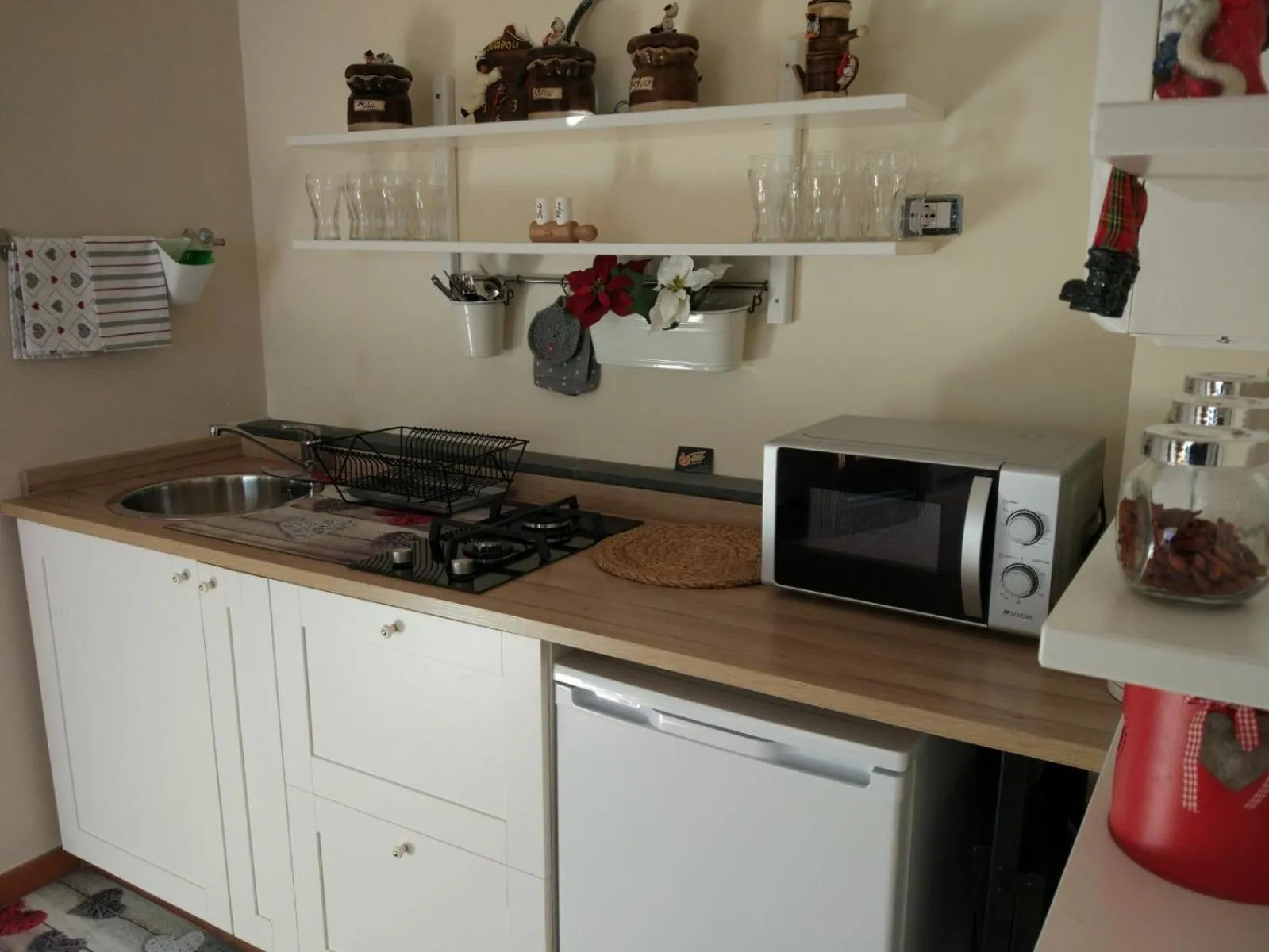 Kitchen or kitchenette in Gregorius Diamerisma panoramic terrace