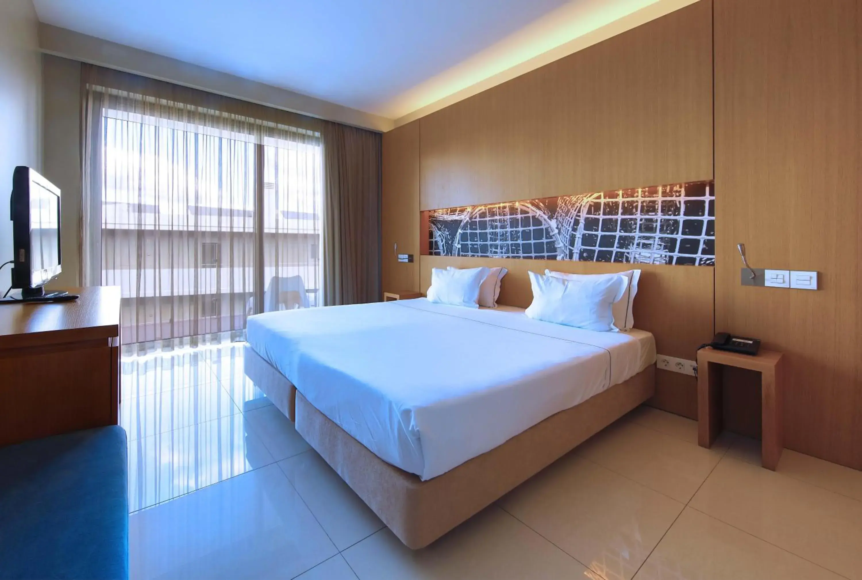 Photo of the whole room, Bed in Agua Hotels Riverside Photo of the whole room, Bed in Agua Hotels Riverside