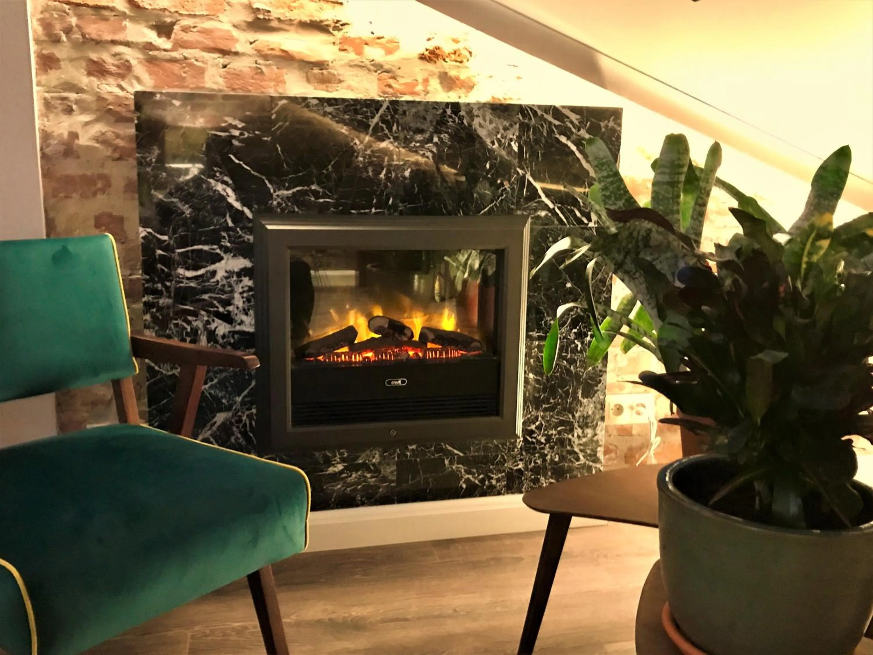 Bedroom in SLEEPWELL NOWY ŚWIAT - entrance from Ordynacka 14St, through the courtyard