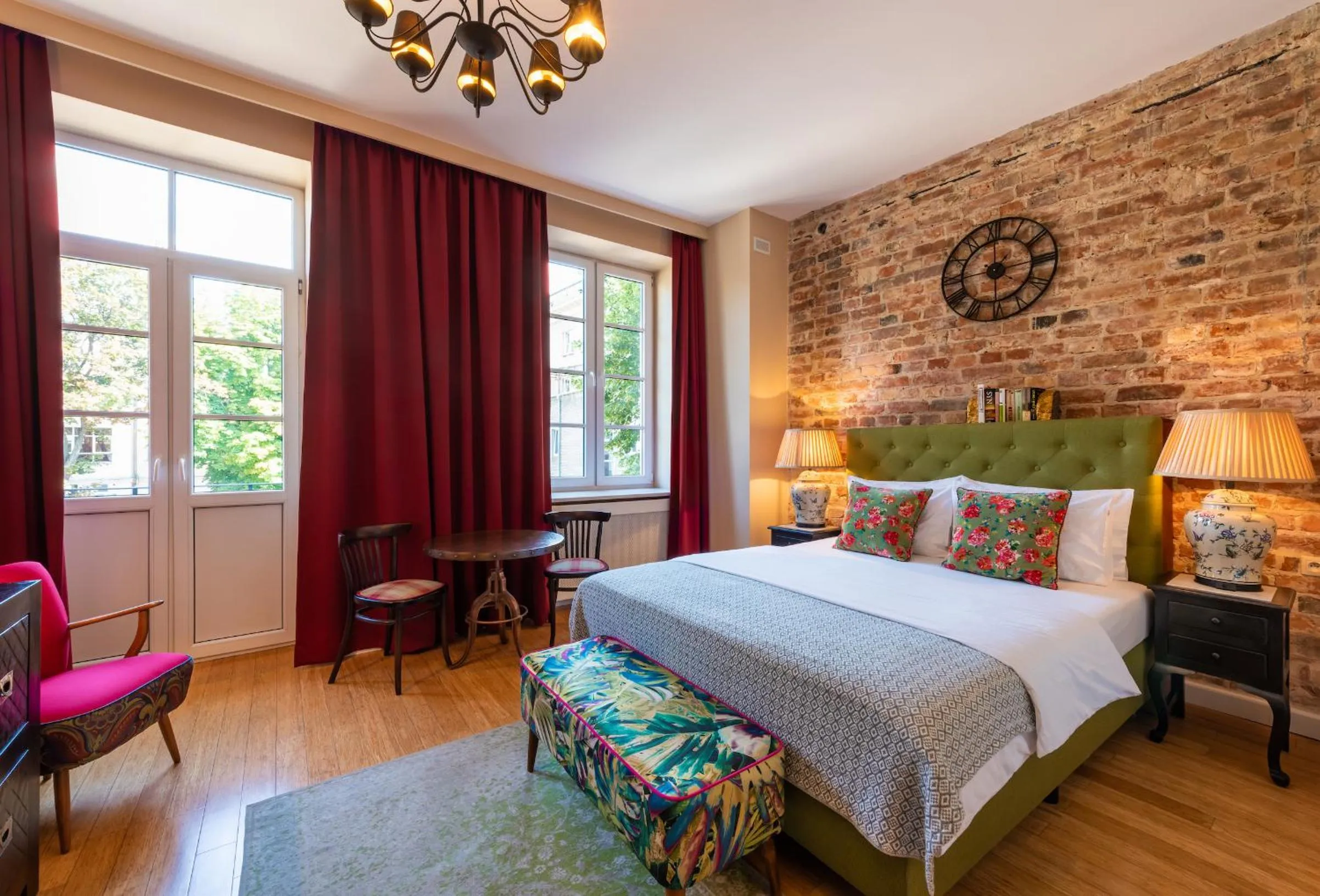 SLEEPWELL NOWY ŚWIAT - entrance from Ordynacka 14St, through the courtyard