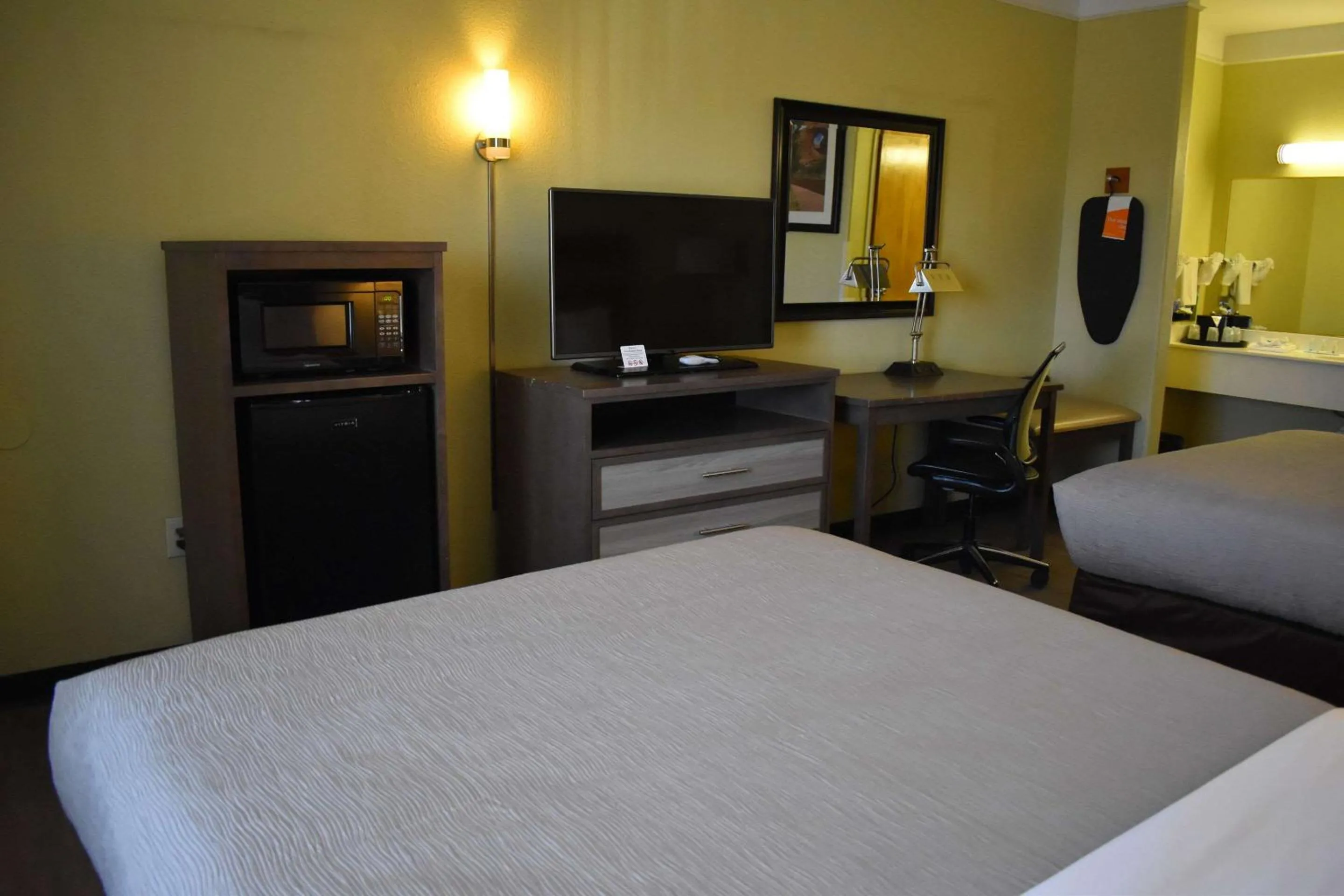 Bedroom, Bed in Quality Inn & Suites Gallup I-40 Exit 20