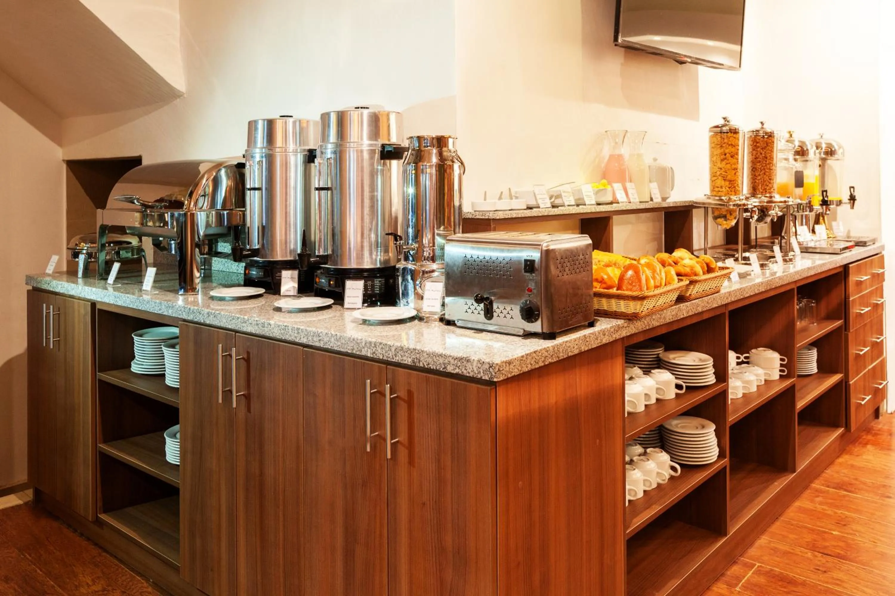 Restaurant/places to eat in Inti Punku Machupicchu Hotel & Suites