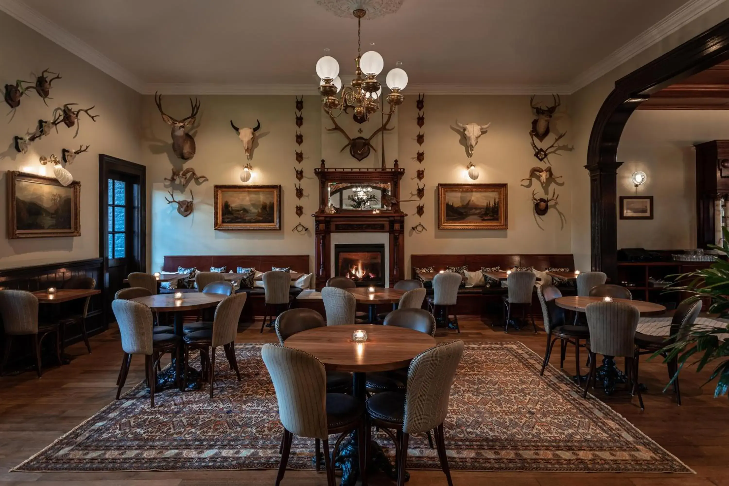 Restaurant/places to eat in The Holbrooke Hotel Restaurant/places to eat in The Holbrooke Hotel