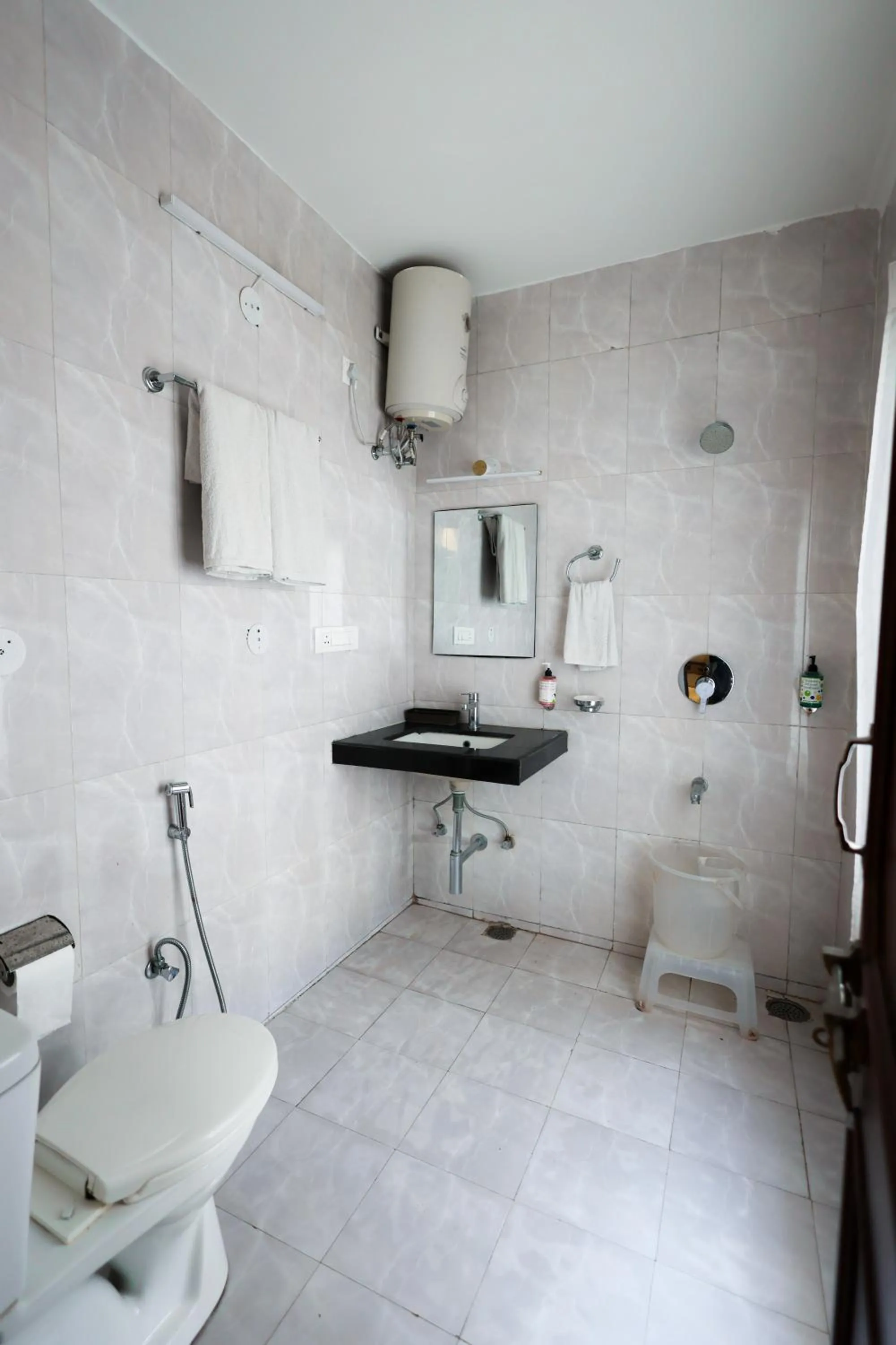 Bathroom in Gumaan Auberge