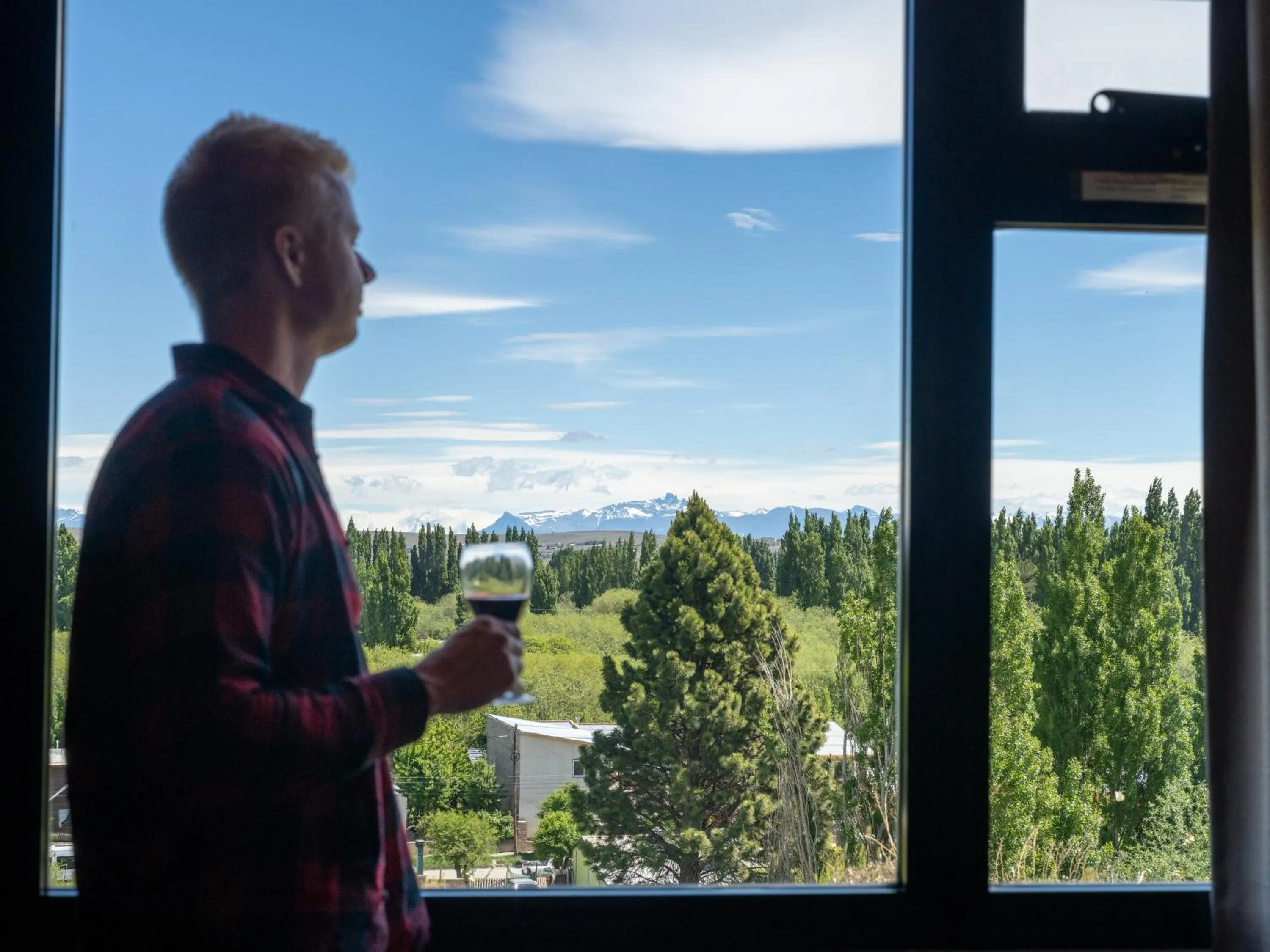 Garden view in America Del Sur Calafate Hostel
