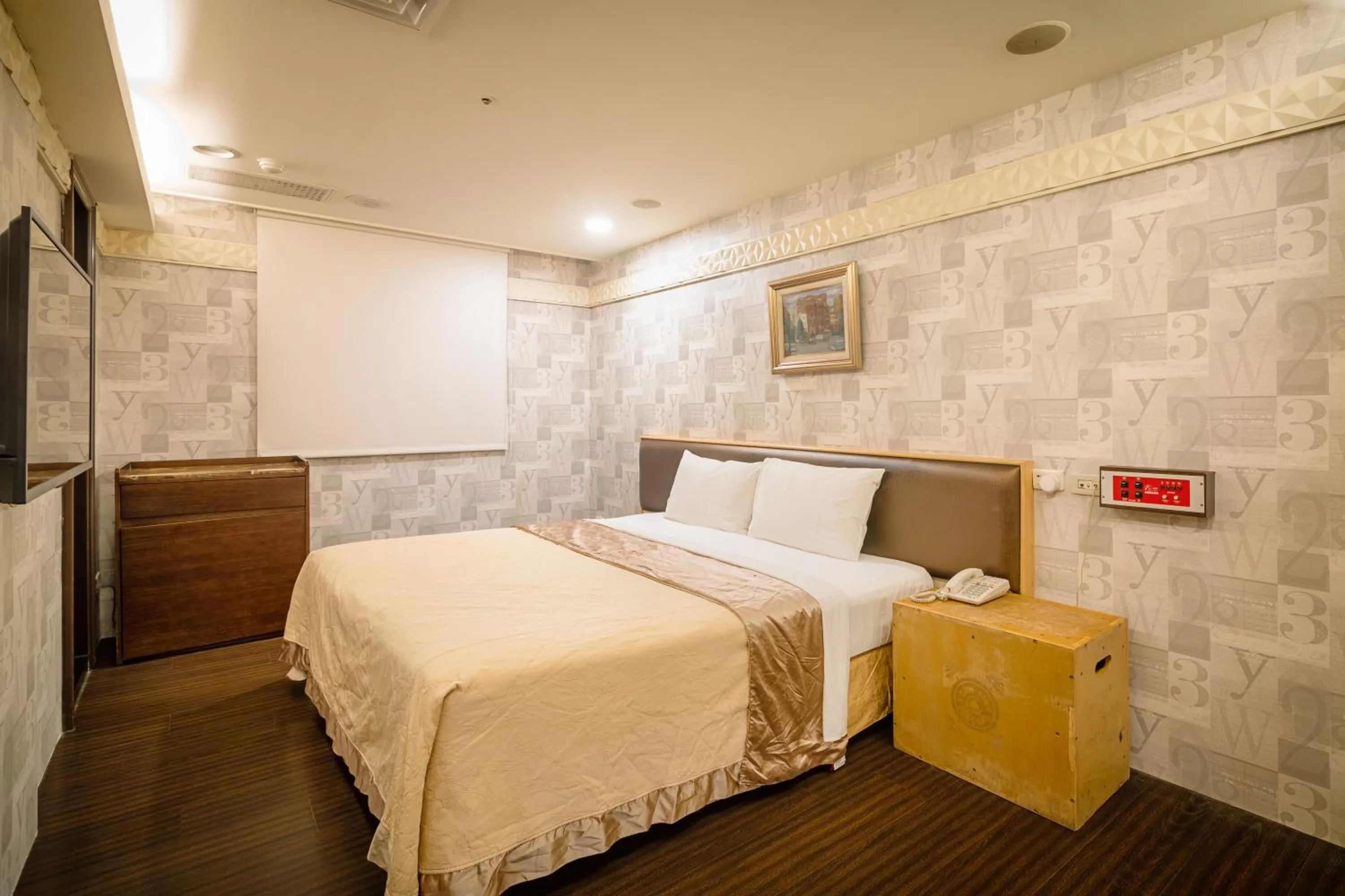 Bed in Tai Lee Hotel