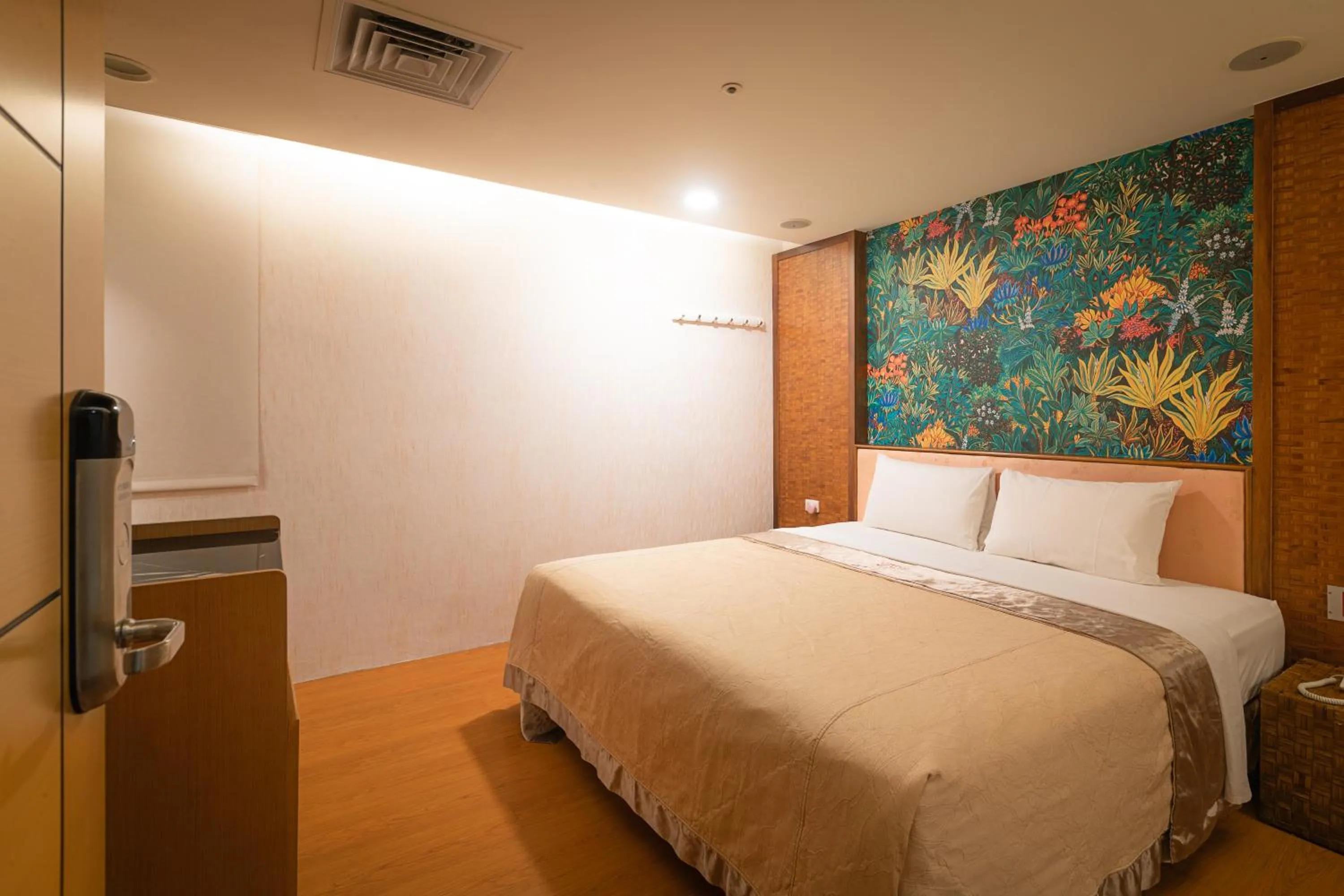 Bed in Tai Lee Hotel