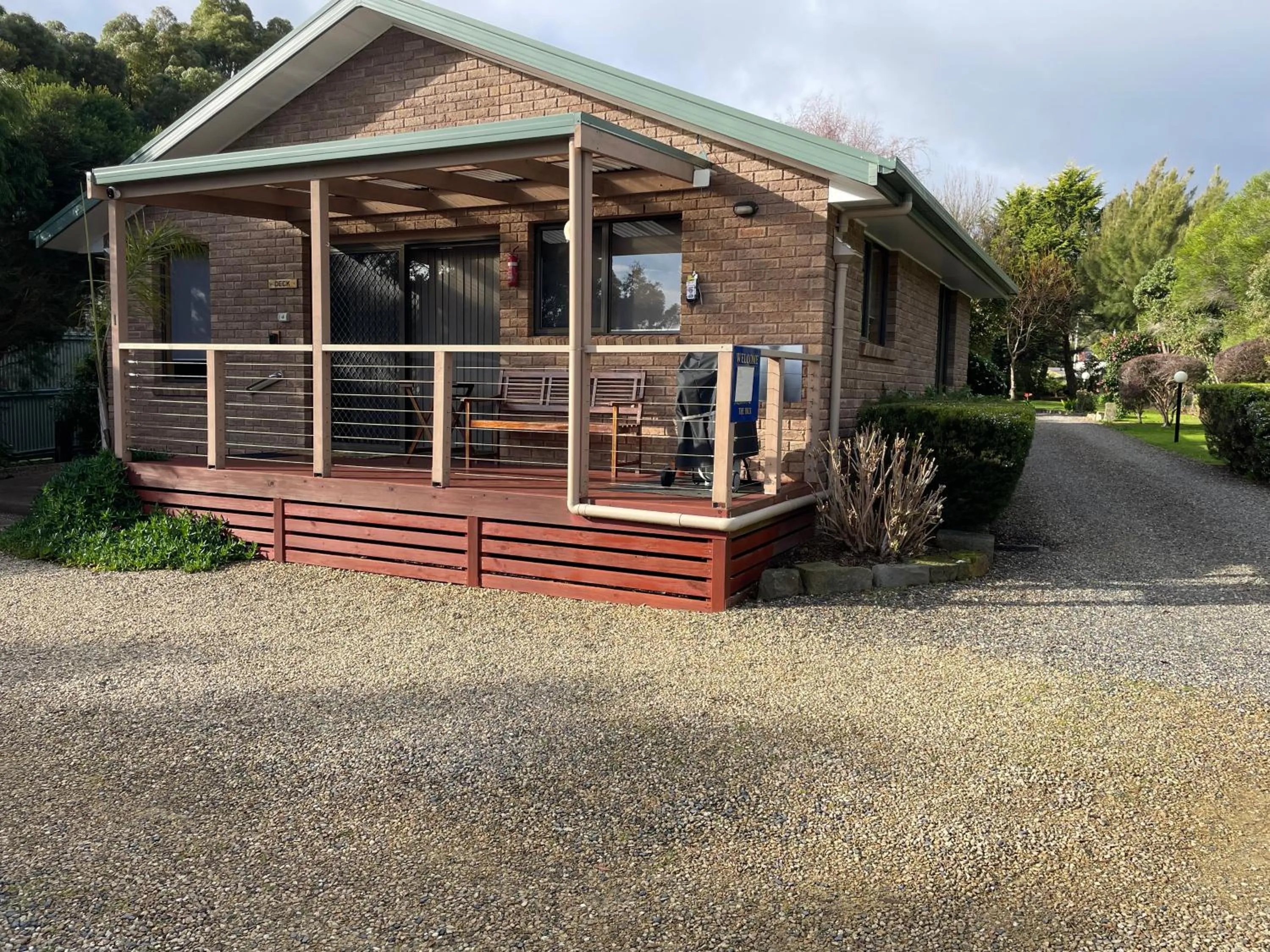 Property building in Abs by the Bay