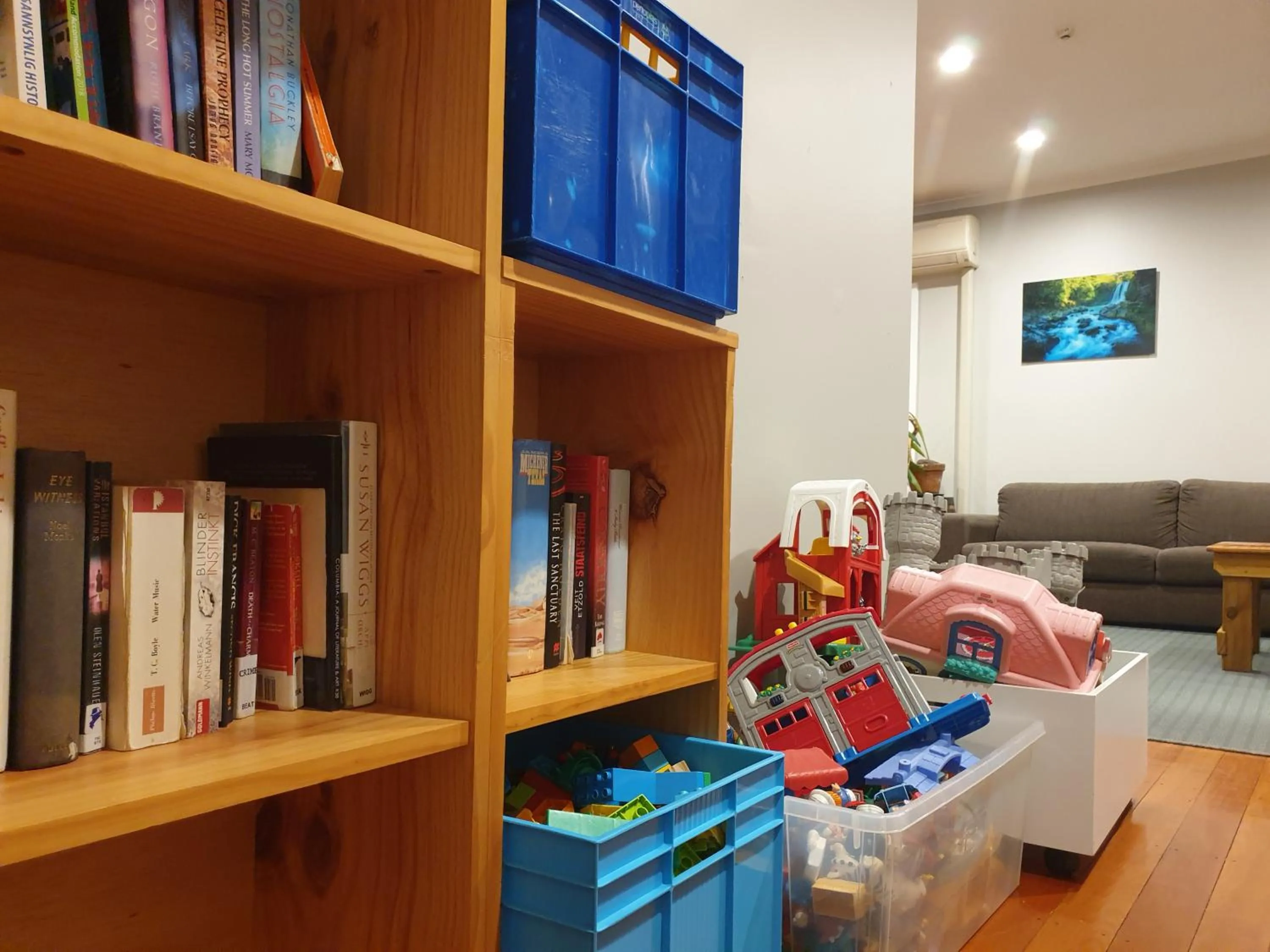 Property building in Plateau Lodge