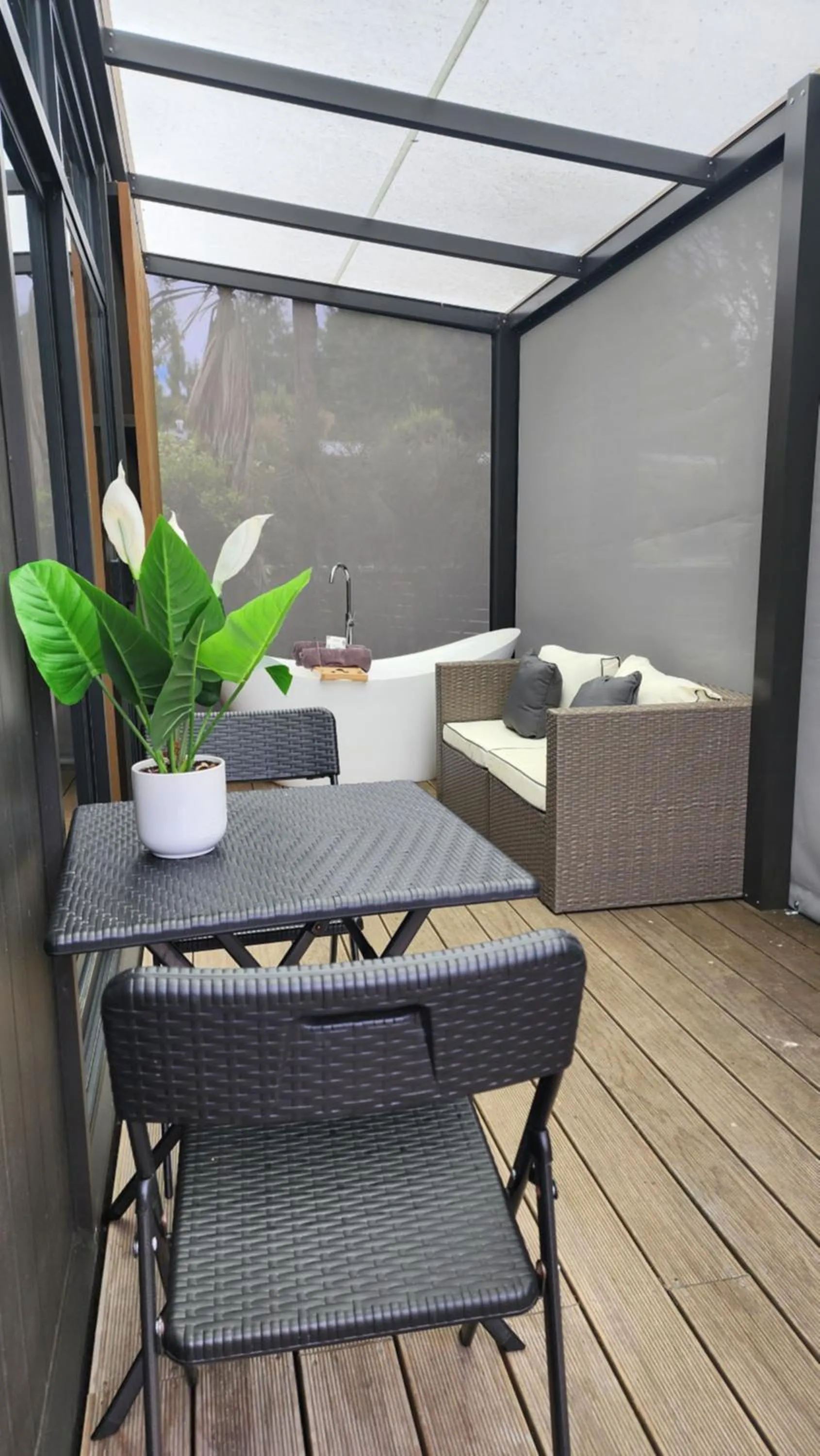 Bath in Plateau Lodge