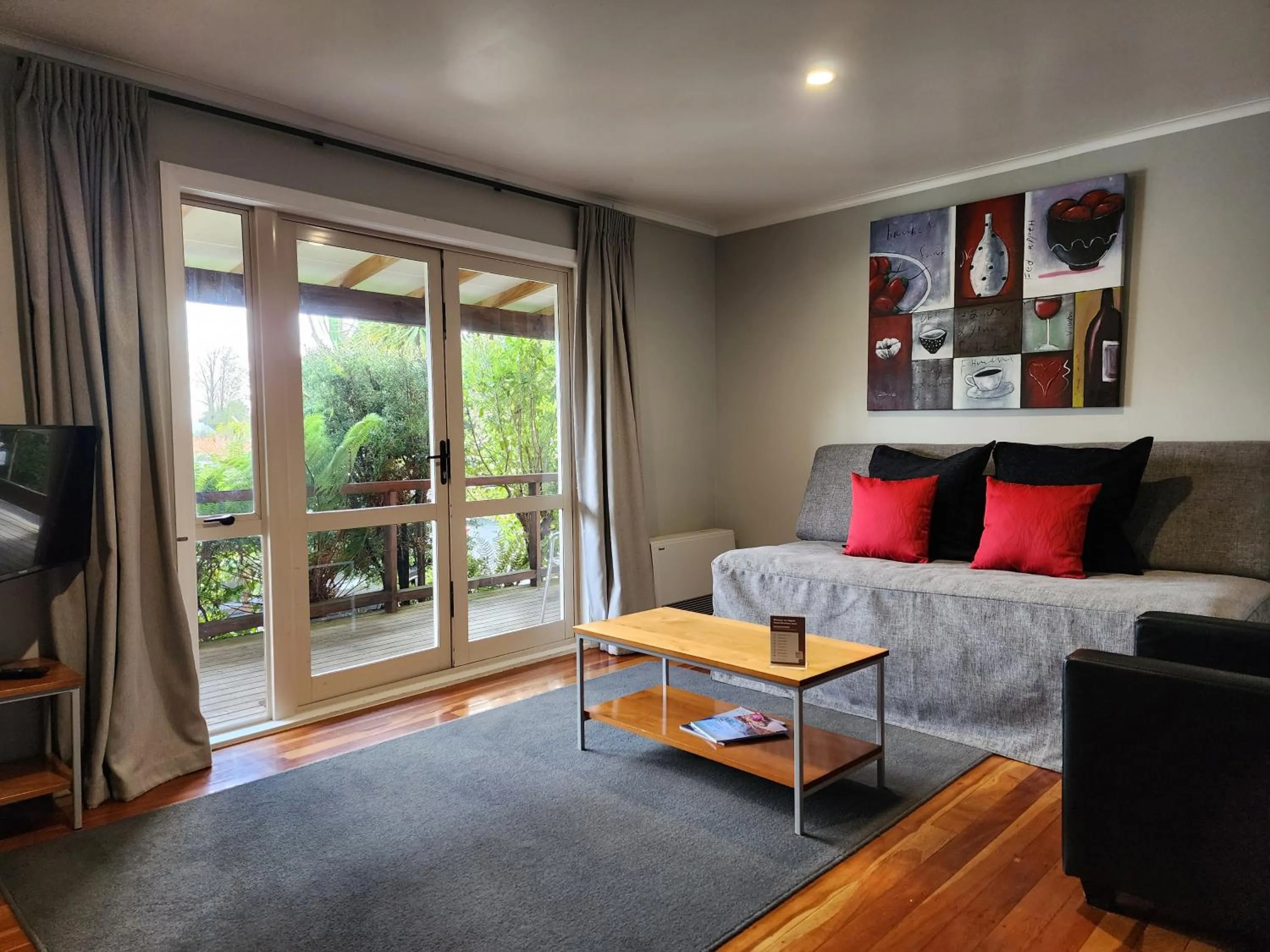 Living room in Plateau Lodge