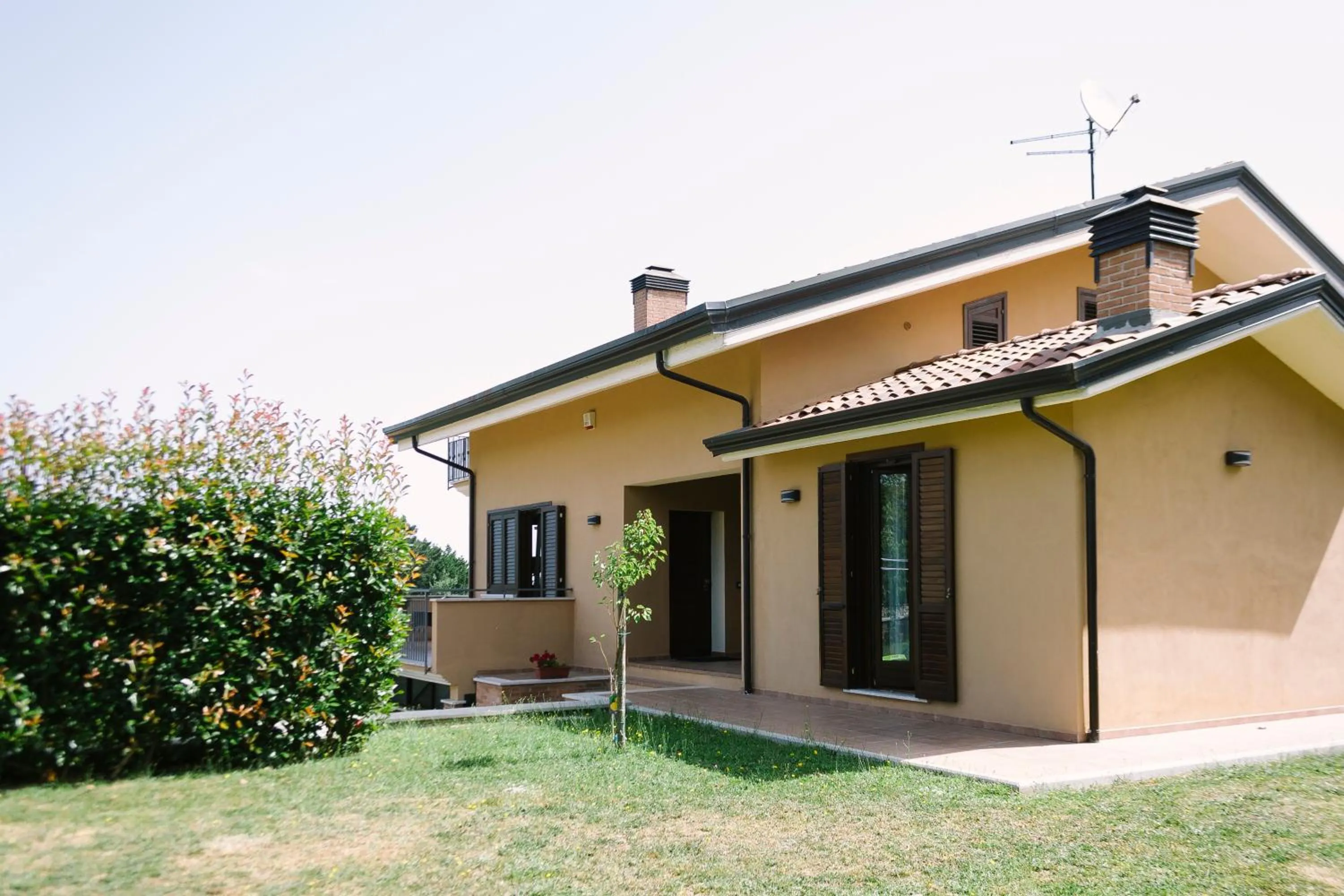 Facade/entrance in Villa Amalia