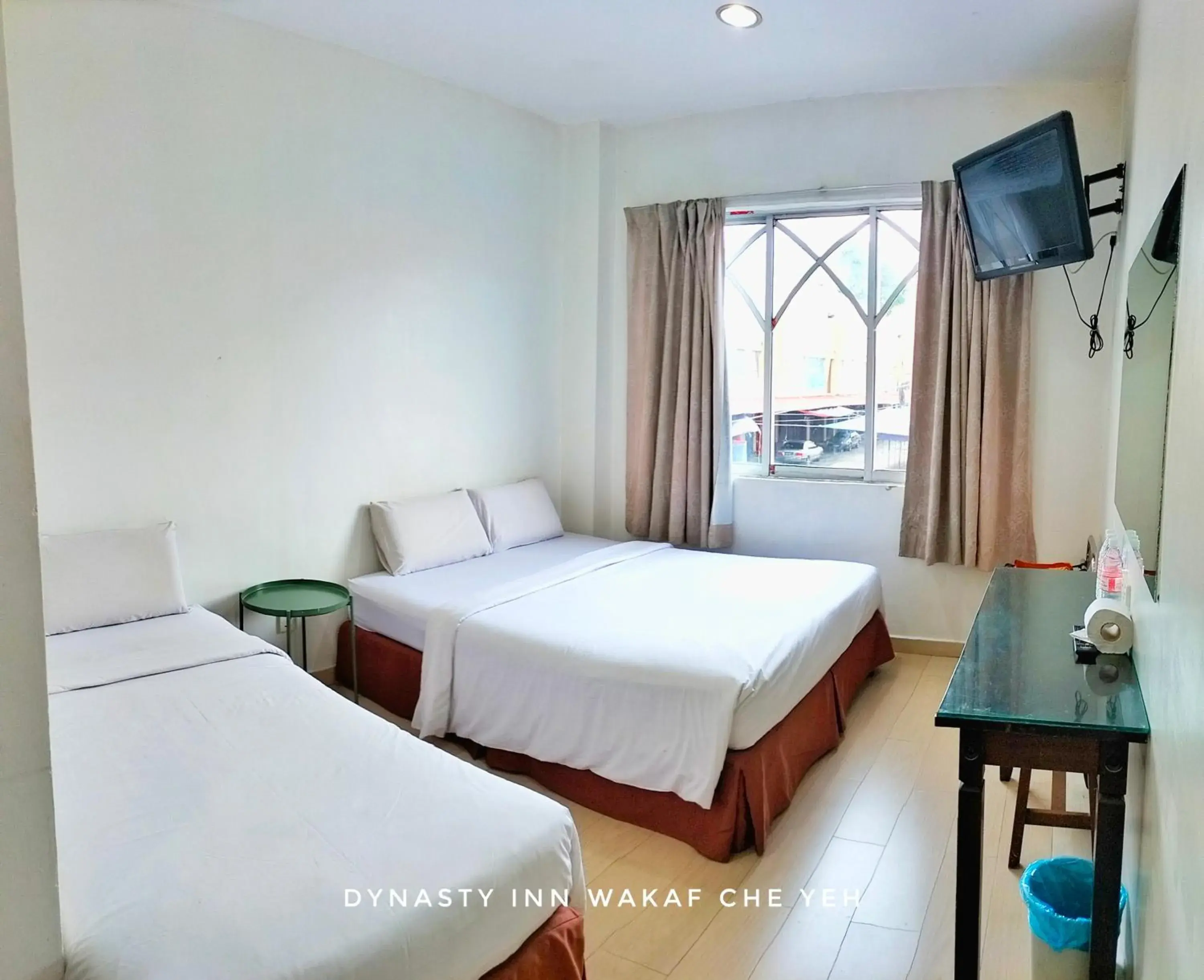 Bed in Dynasty Inn - Wakaf Che Yeh Bed in Dynasty Inn - Wakaf Che Yeh