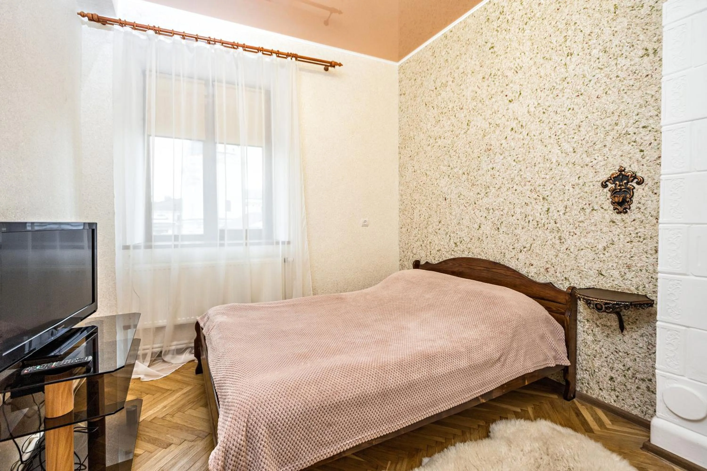 Apartment in a city center! Krakivska,34