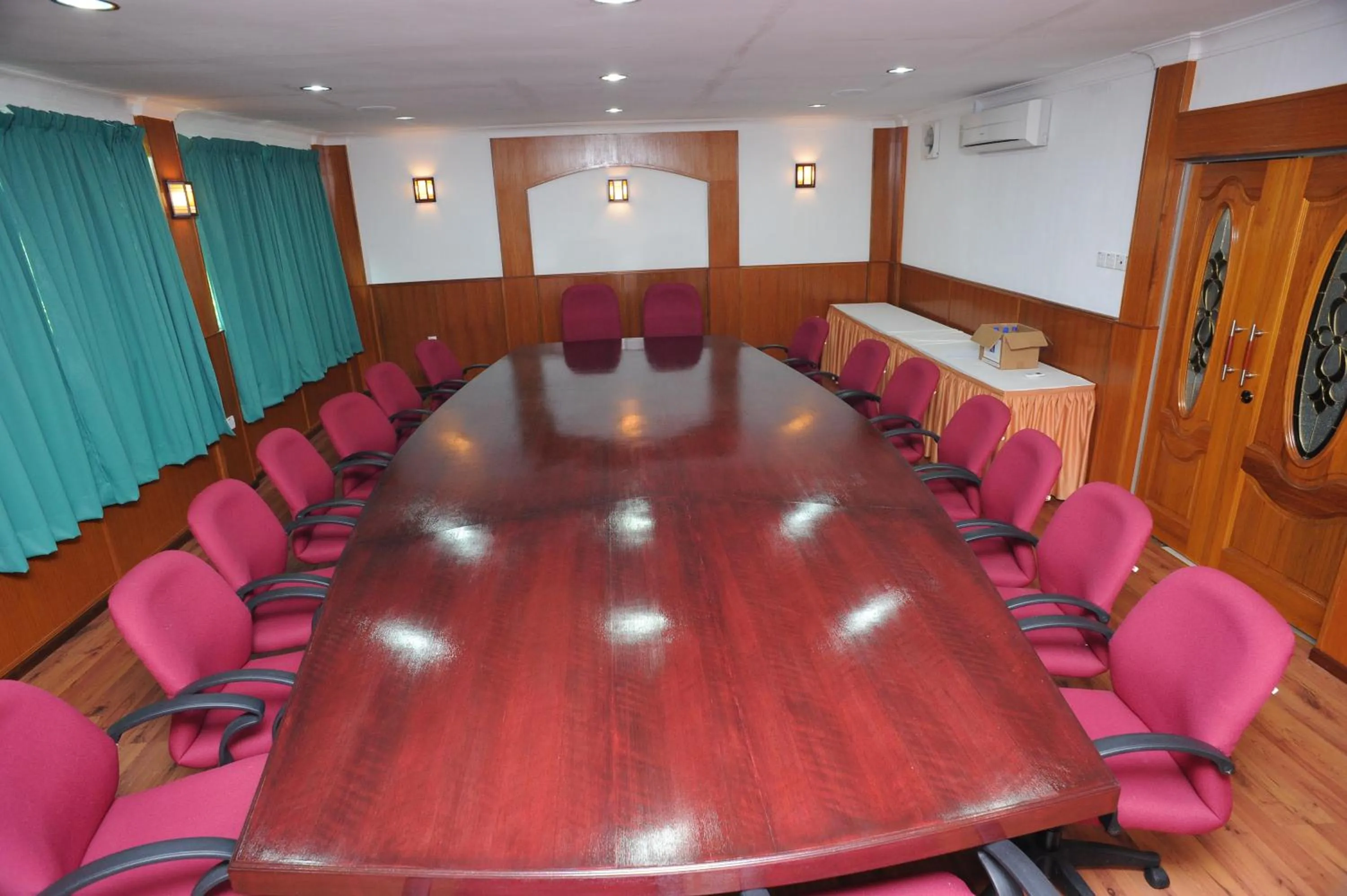 Meeting/conference room in Arwana Inn Tok Bali