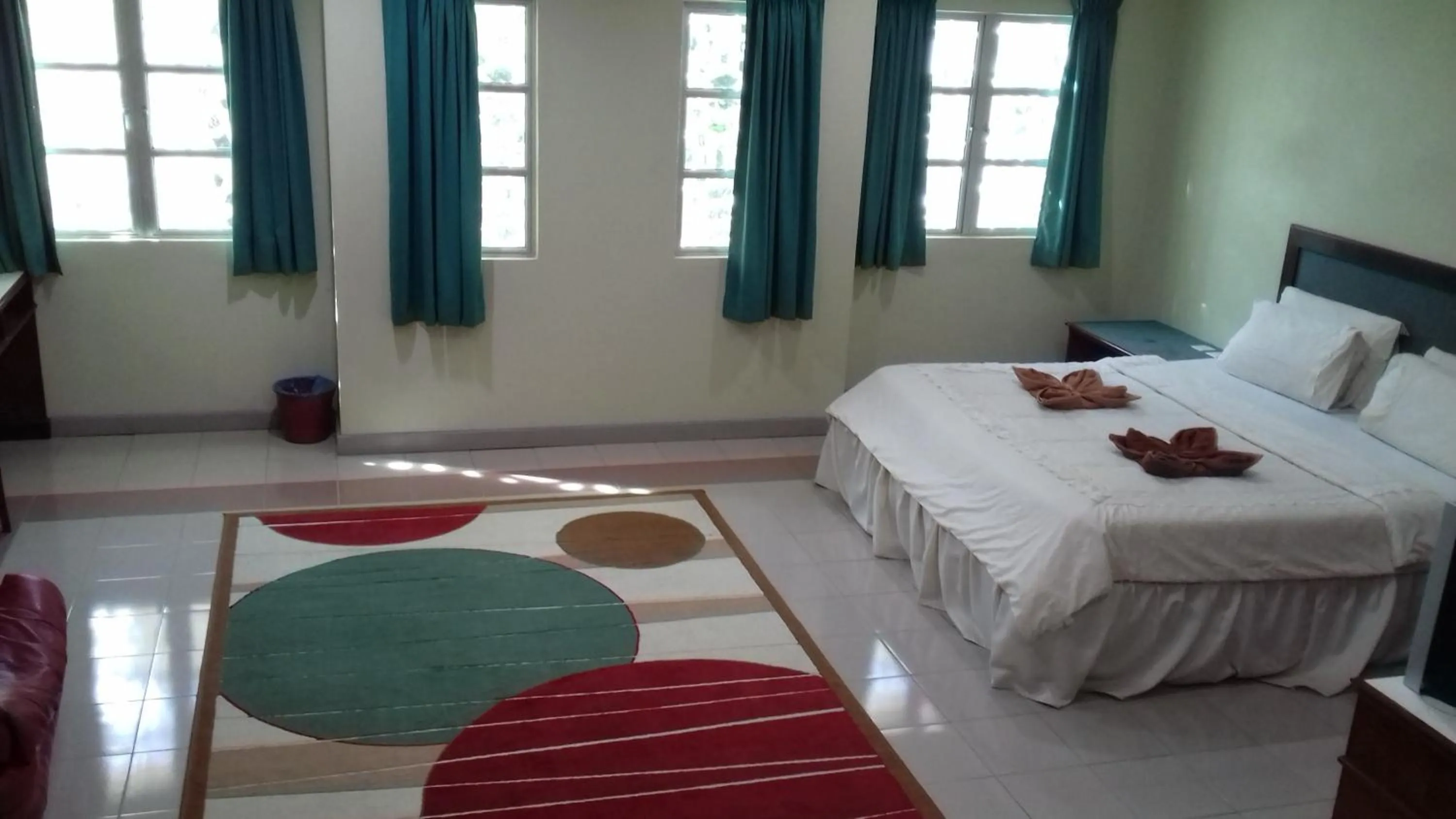 Street view in Arwana Inn Tok Bali