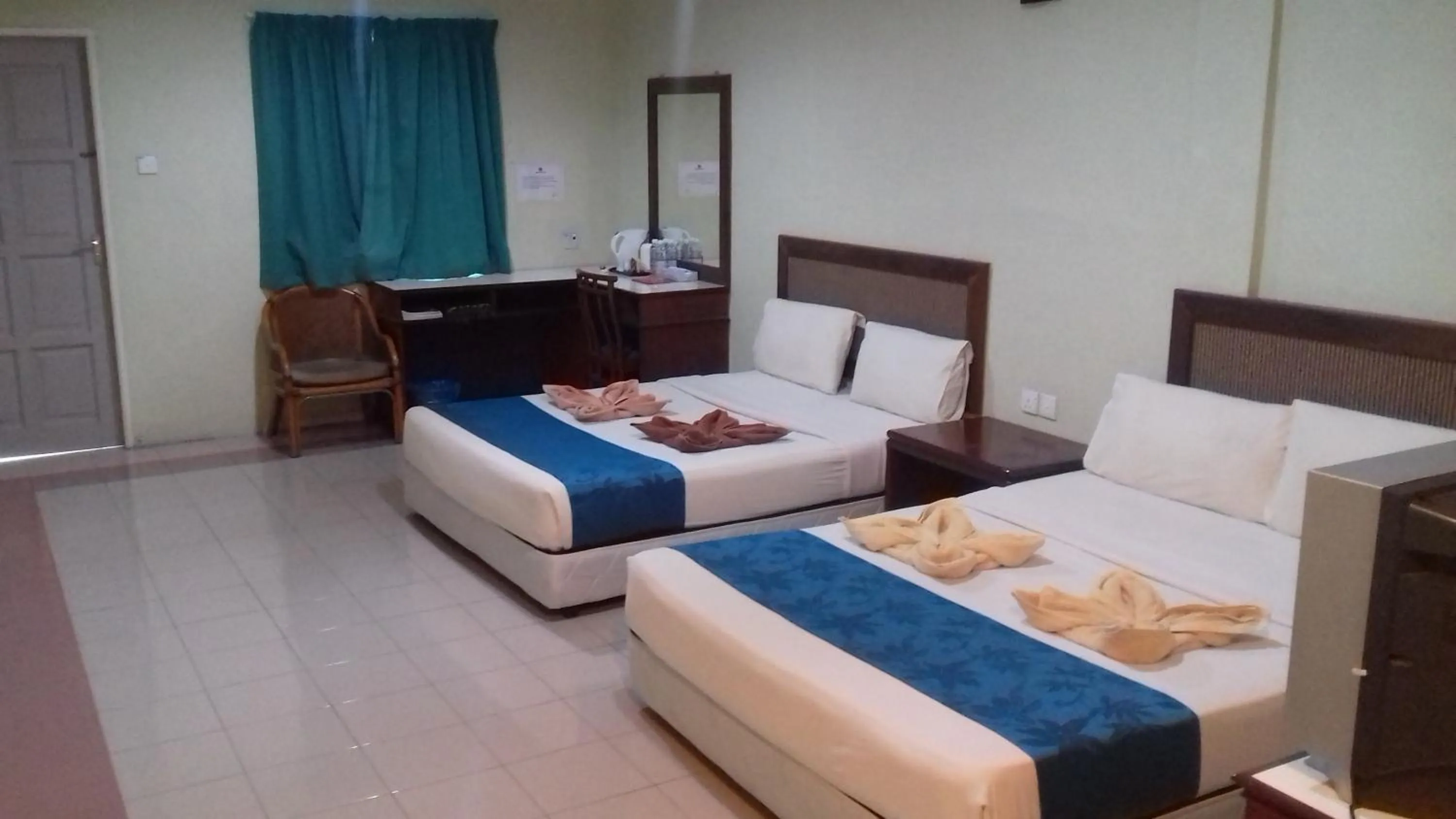 Photo of the whole room in Arwana Inn Tok Bali