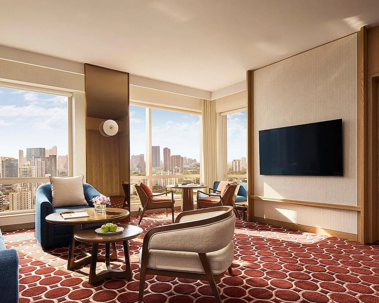 Living room in Four Seasons Hotel Mumbai