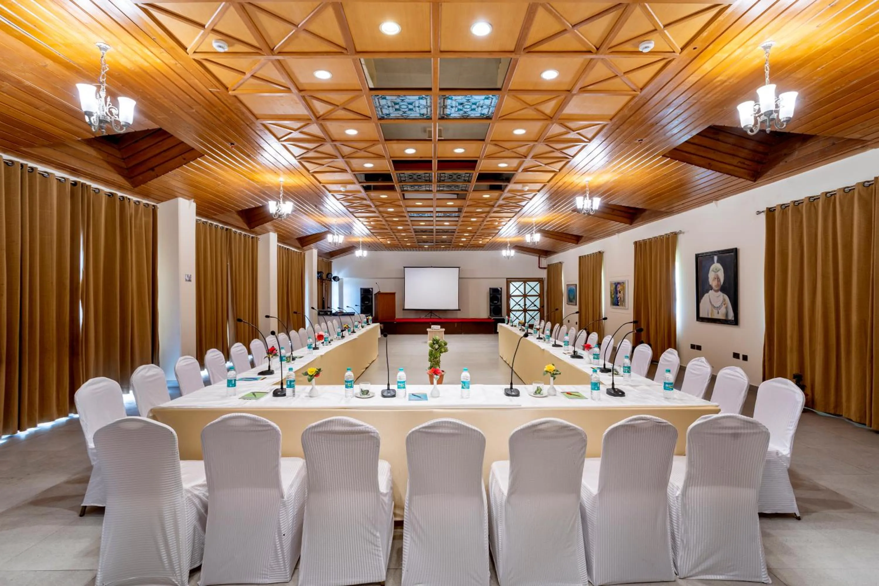 Meeting/conference room in Toshali Royal View ,S H I M L A