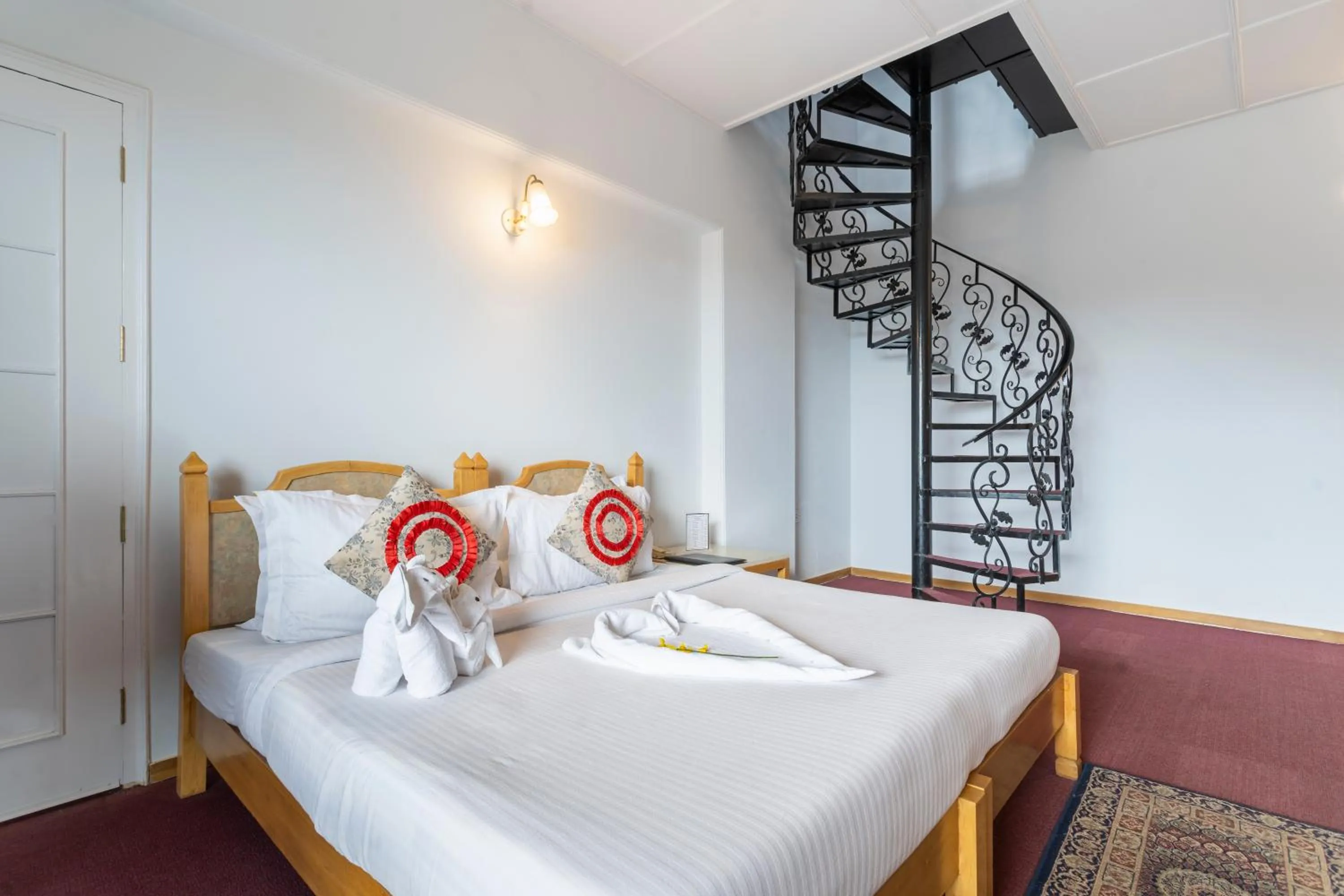 Bed in Toshali Royal View ,S H I M L A