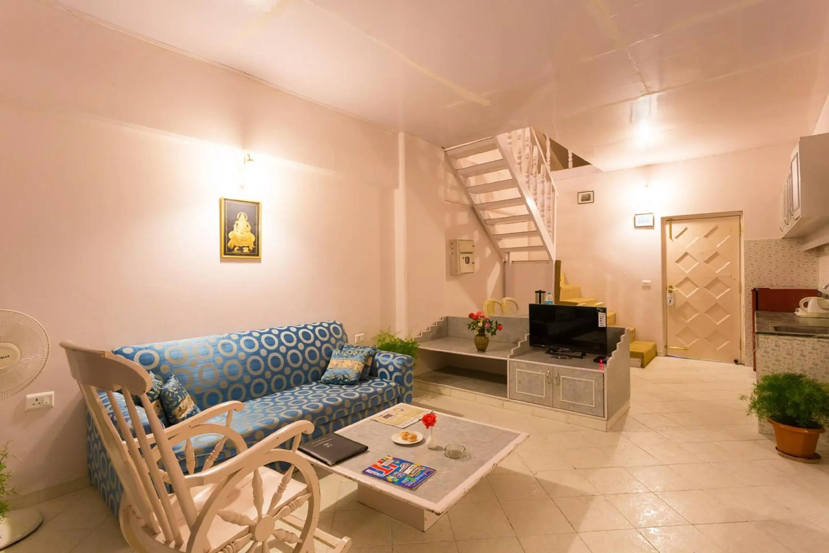 Living room in Toshali Royal View ,S H I M L A Living room in Toshali Royal View ,S H I M L A