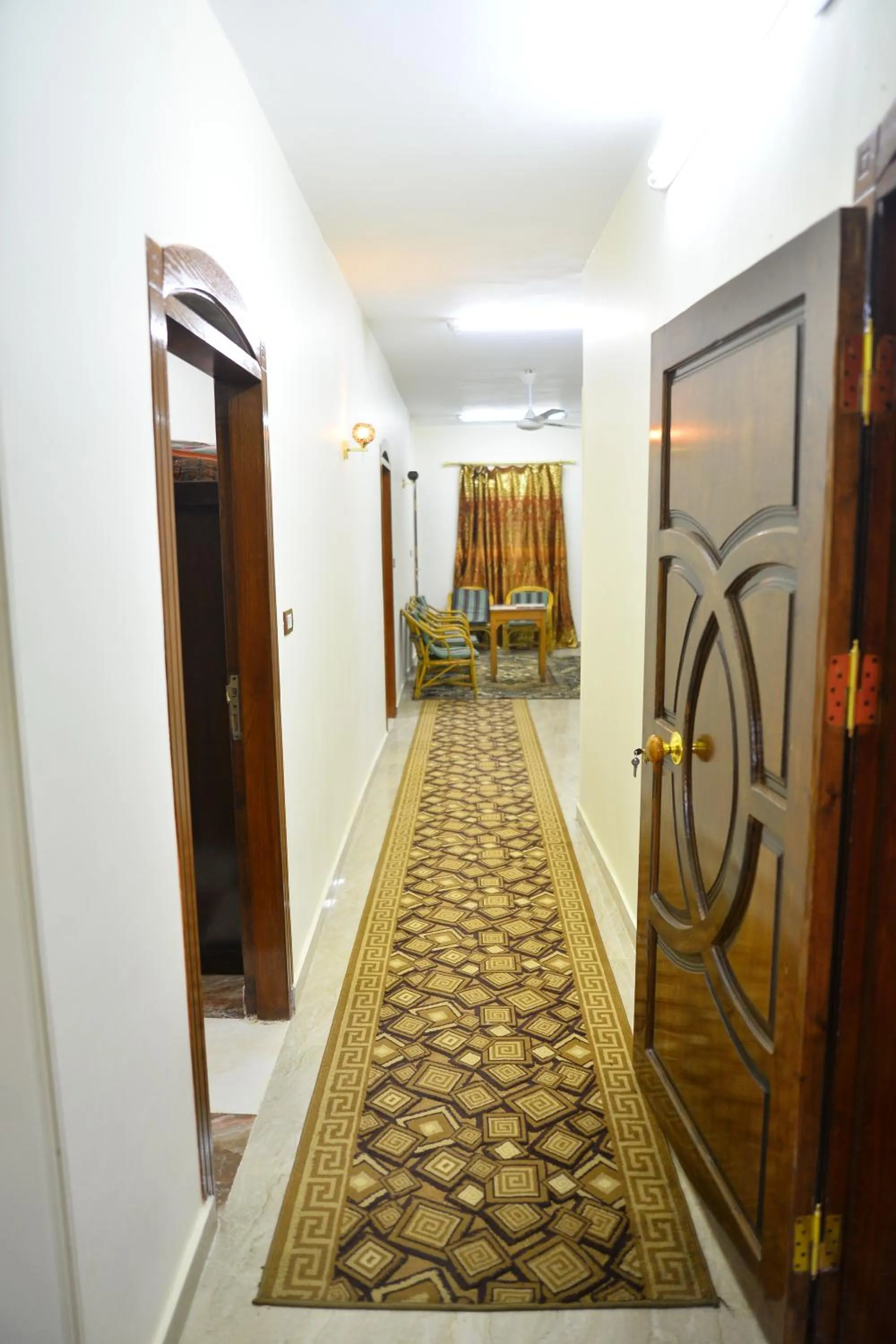 El Prince Guesthouse