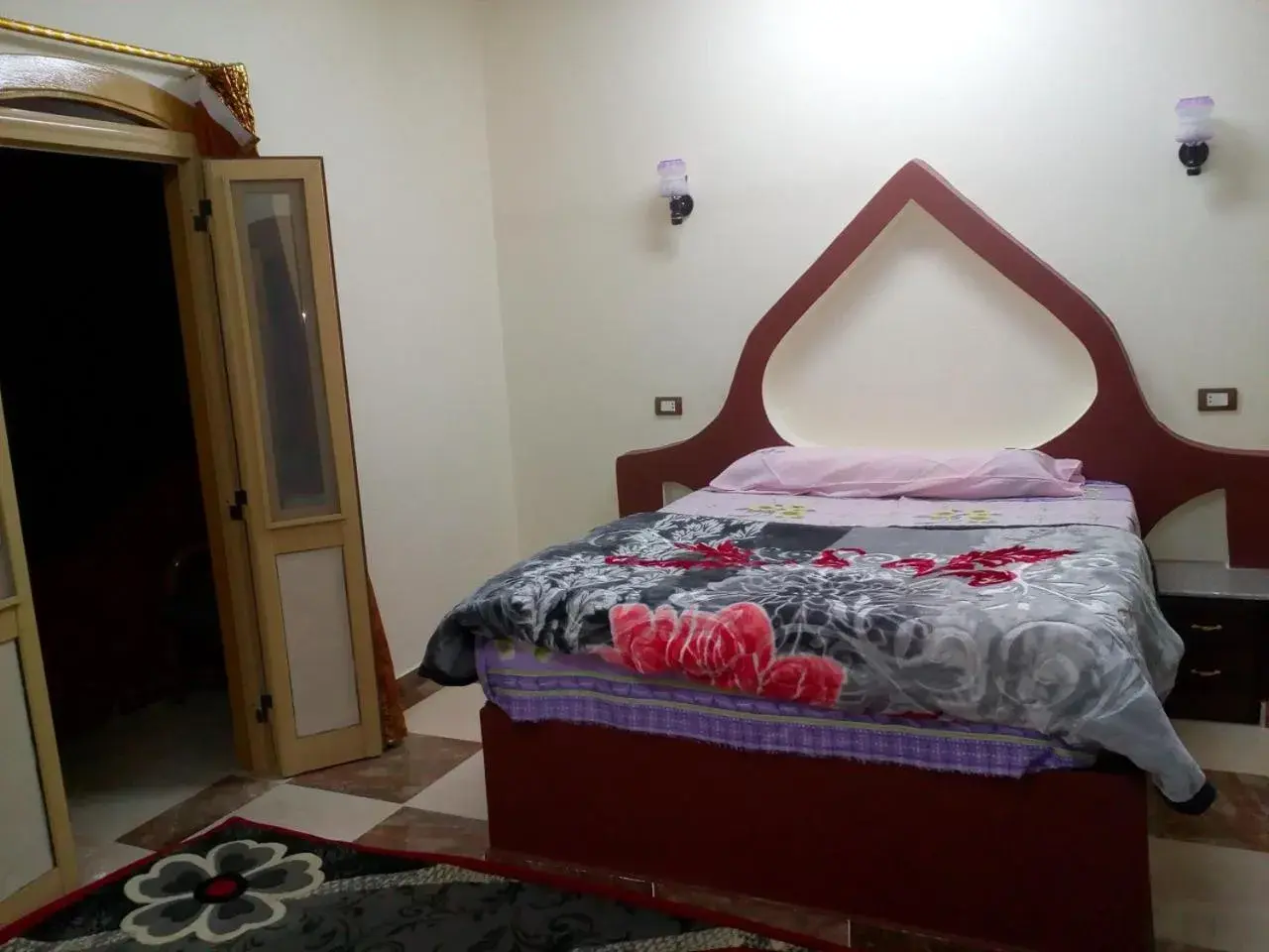 Deluxe Double or Twin Room with River View in El Prince Guesthouse Deluxe Double or Twin Room with River View in El Prince Guesthouse