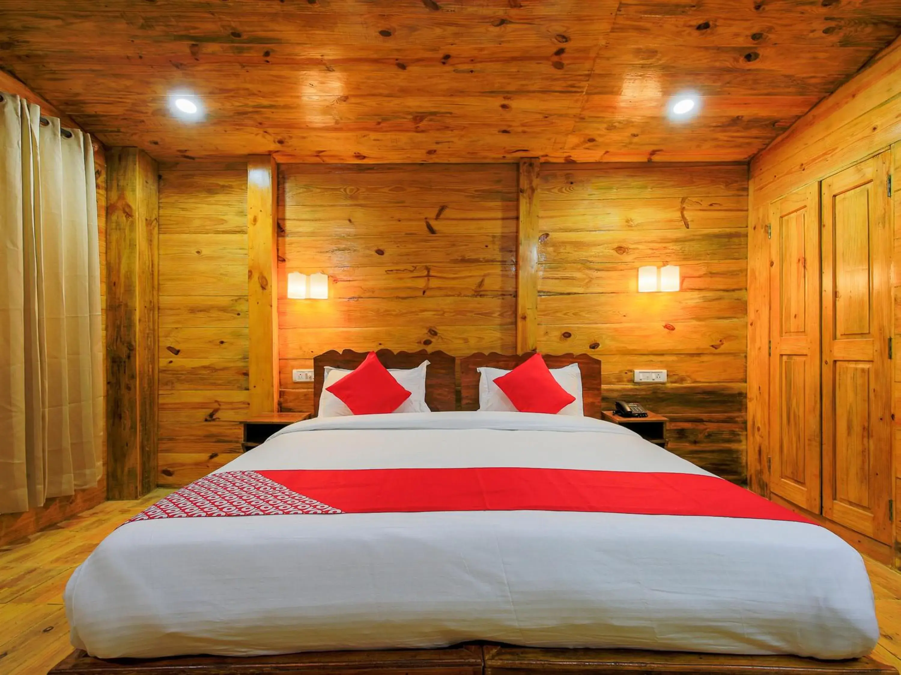 Bedroom, Bed in Brushwood Villa- Cottages and Bar Bedroom, Bed in Brushwood Villa- Cottages and Bar