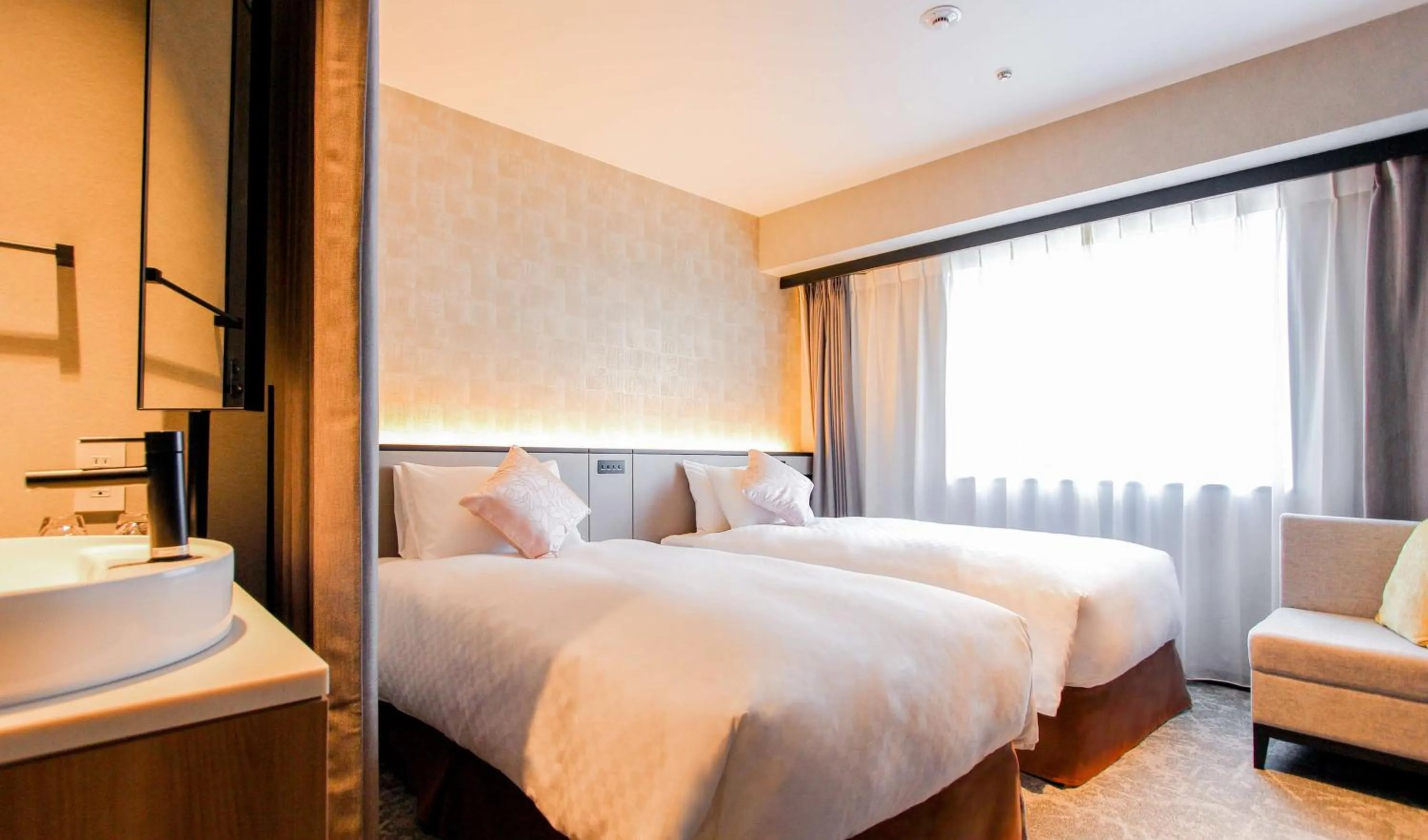 Bedroom, Bed in Best Western Plus Nagoya Sakae