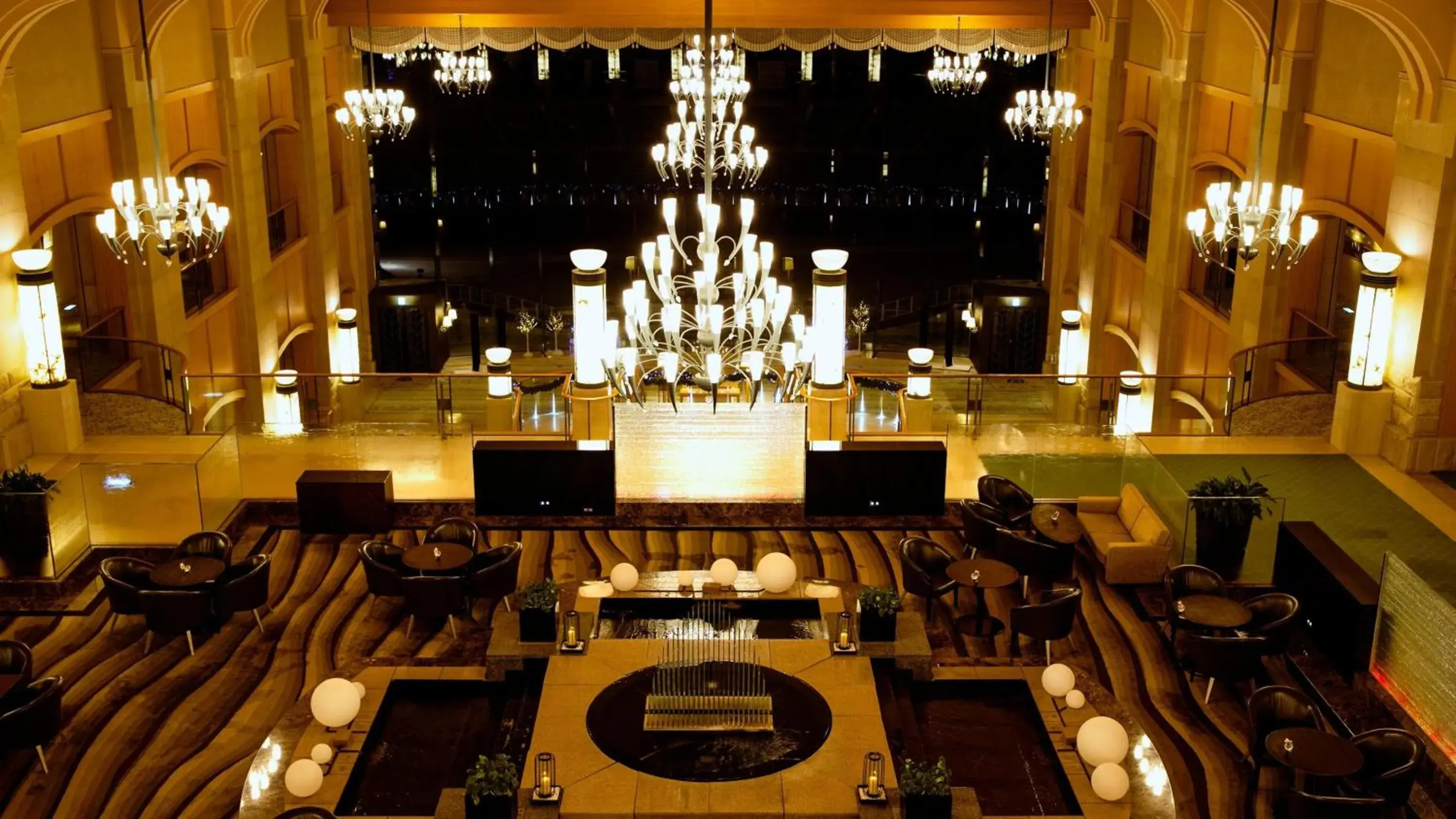 Restaurant/places to eat in Vignette Collection The Windsor Hotel TOYA by IHG Restaurant/places to eat in Vignette Collection The Windsor Hotel TOYA by IHG