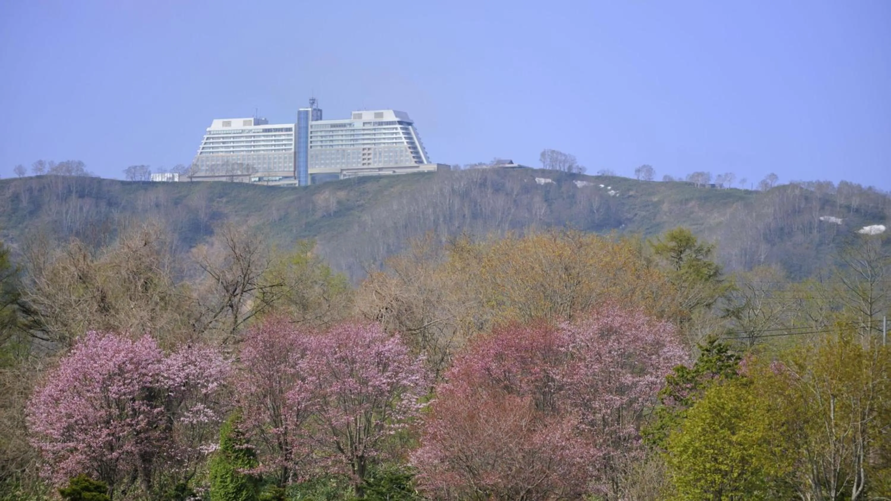 Property building in Vignette Collection The Windsor Hotel TOYA by IHG