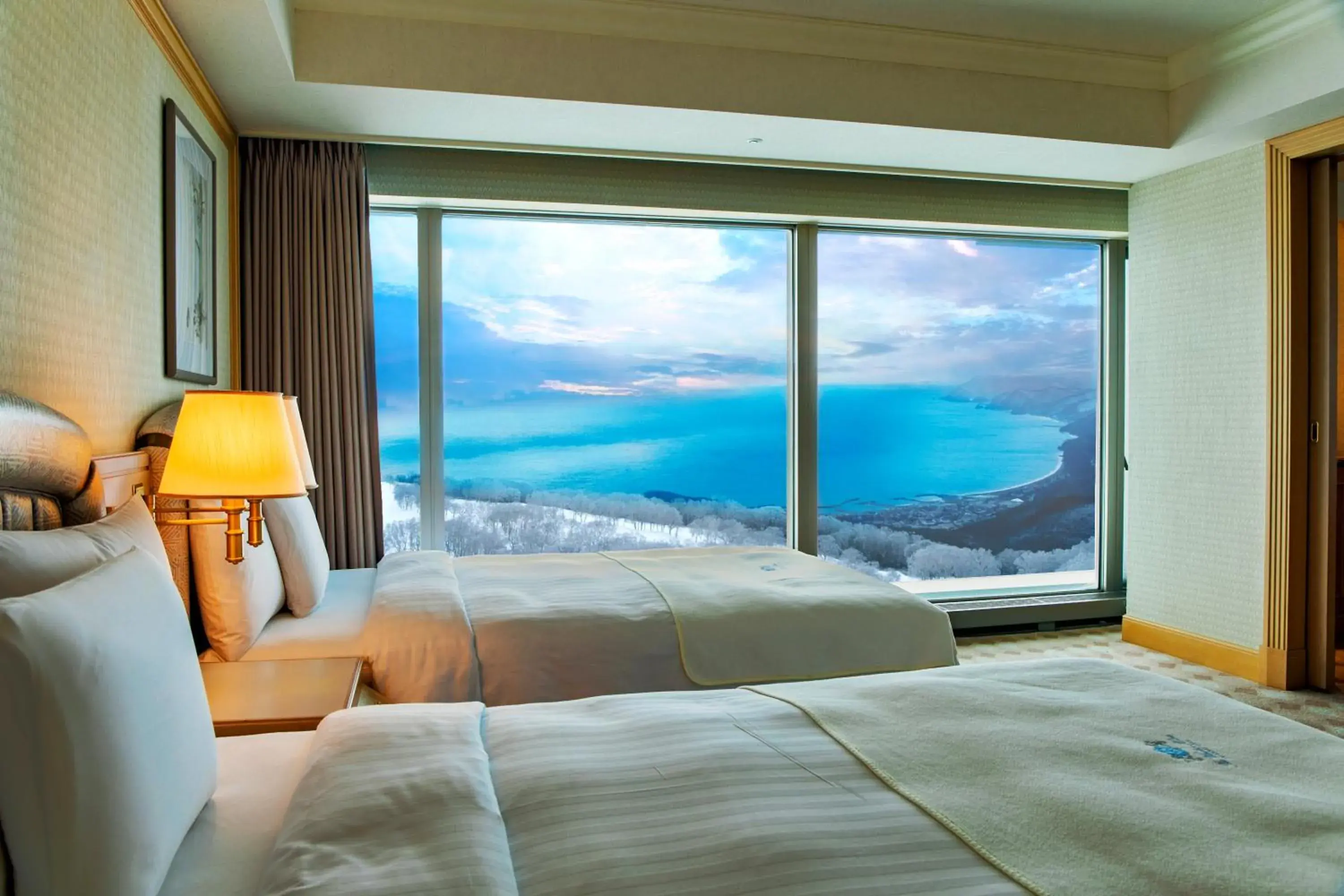 Photo of the whole room, Bed in The Windsor Hotel TOYA Vignette Collection Photo of the whole room, Bed in The Windsor Hotel TOYA Vignette Collection