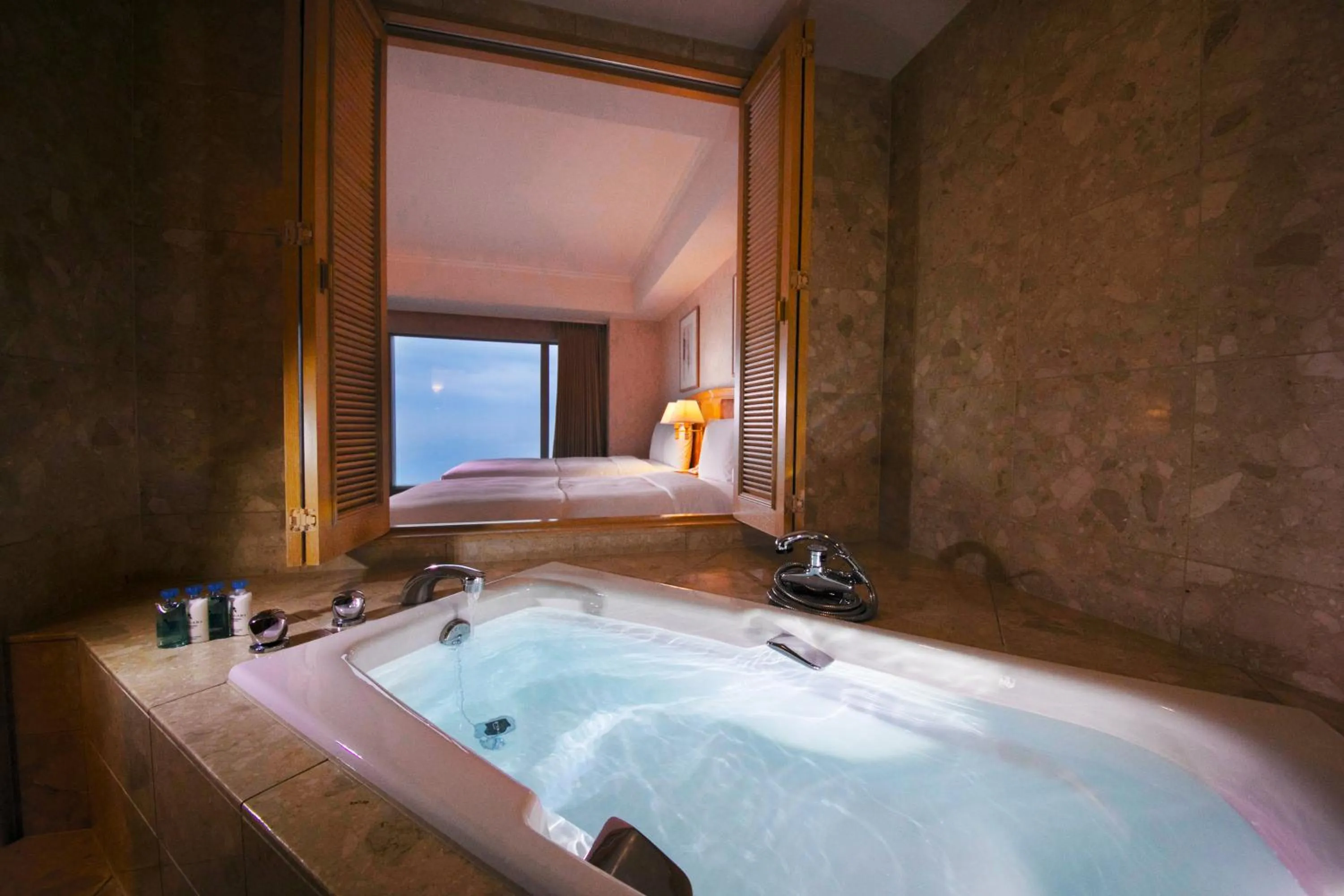 Bathroom in Vignette Collection The Windsor Hotel TOYA by IHG