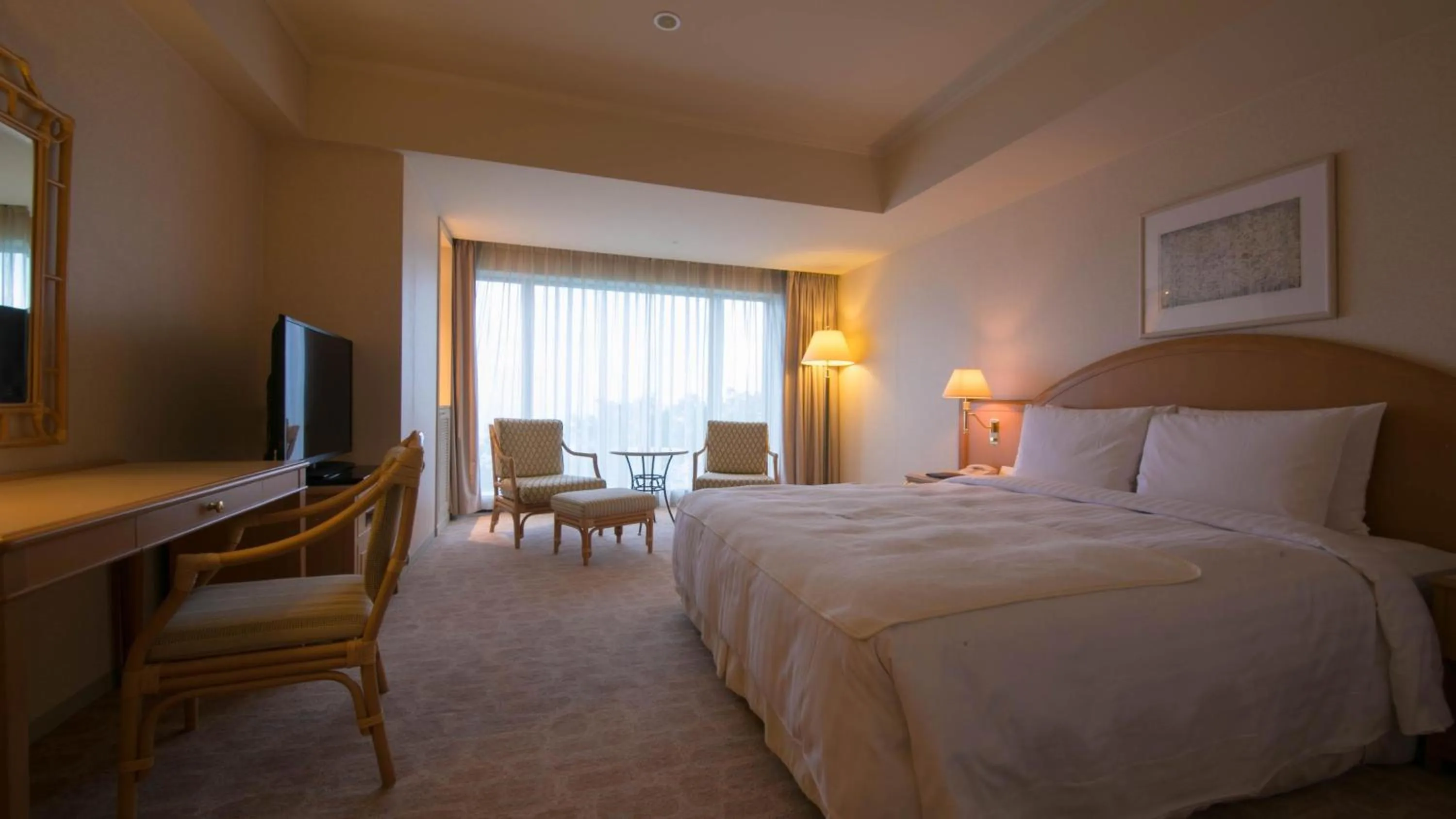 Photo of the whole room, Bed in Vignette Collection The Windsor Hotel TOYA by IHG