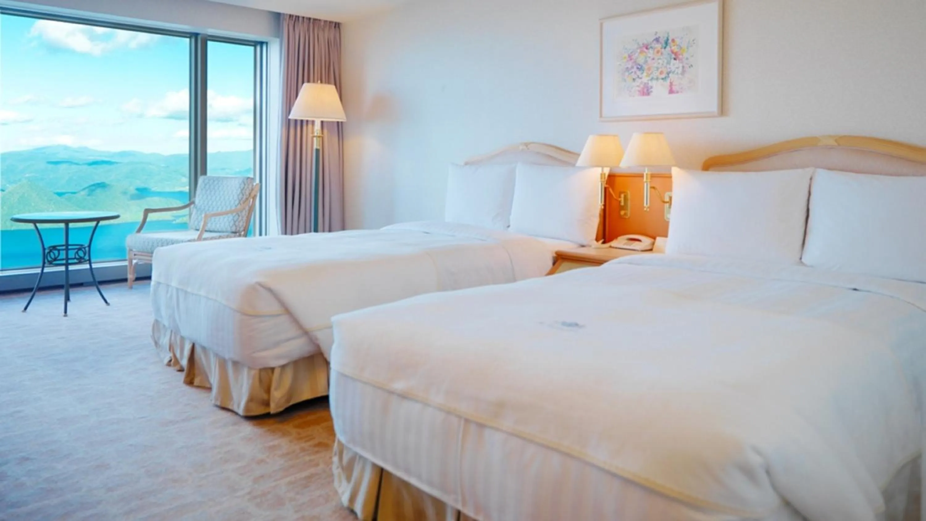 Photo of the whole room, Bed in Vignette Collection The Windsor Hotel TOYA by IHG