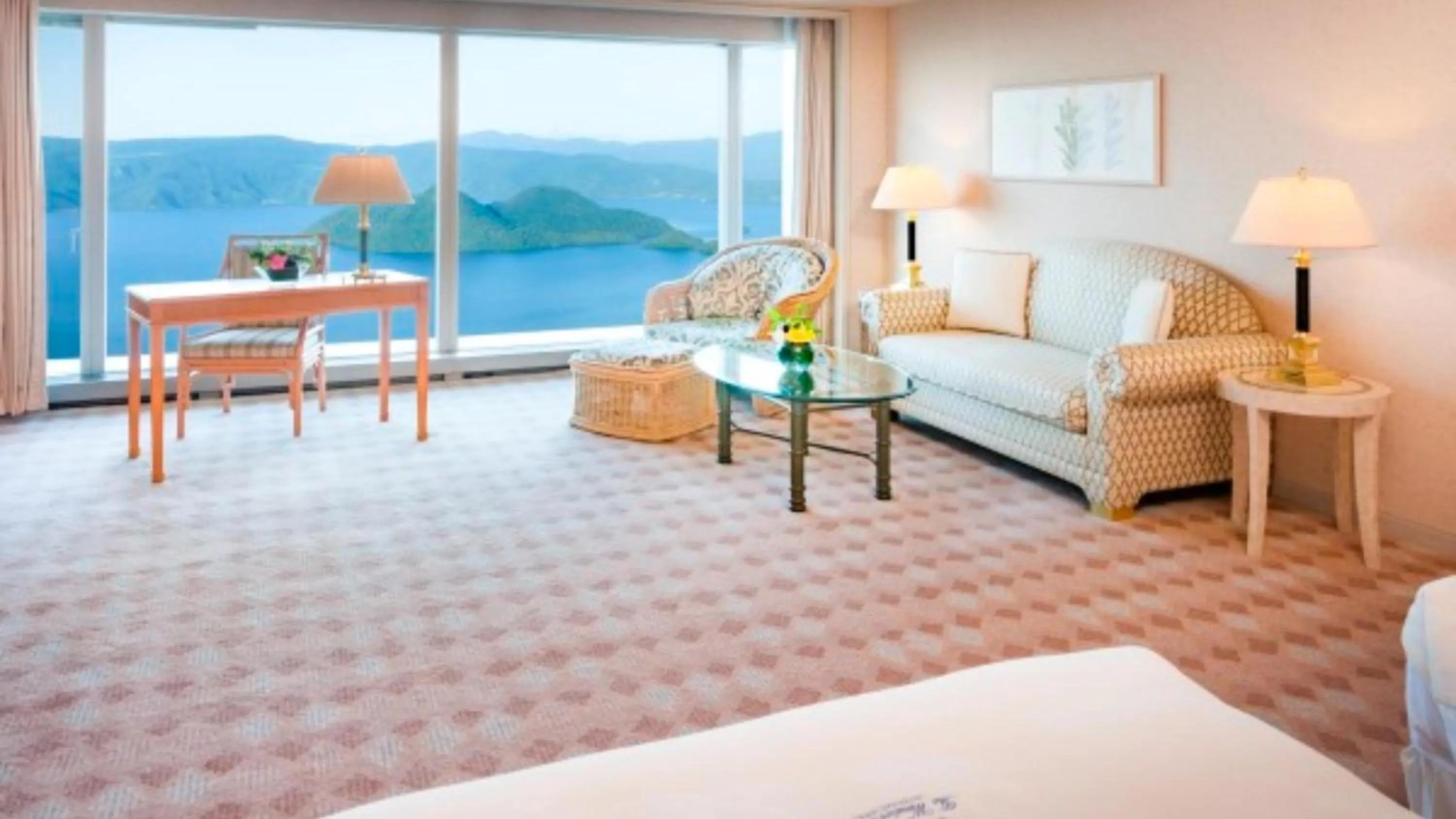 Photo of the whole room, Bed in Vignette Collection The Windsor Hotel TOYA by IHG