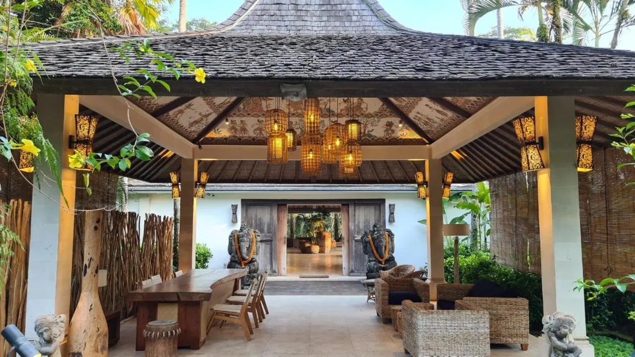 Facade/entrance in Ayurvedagram Bali