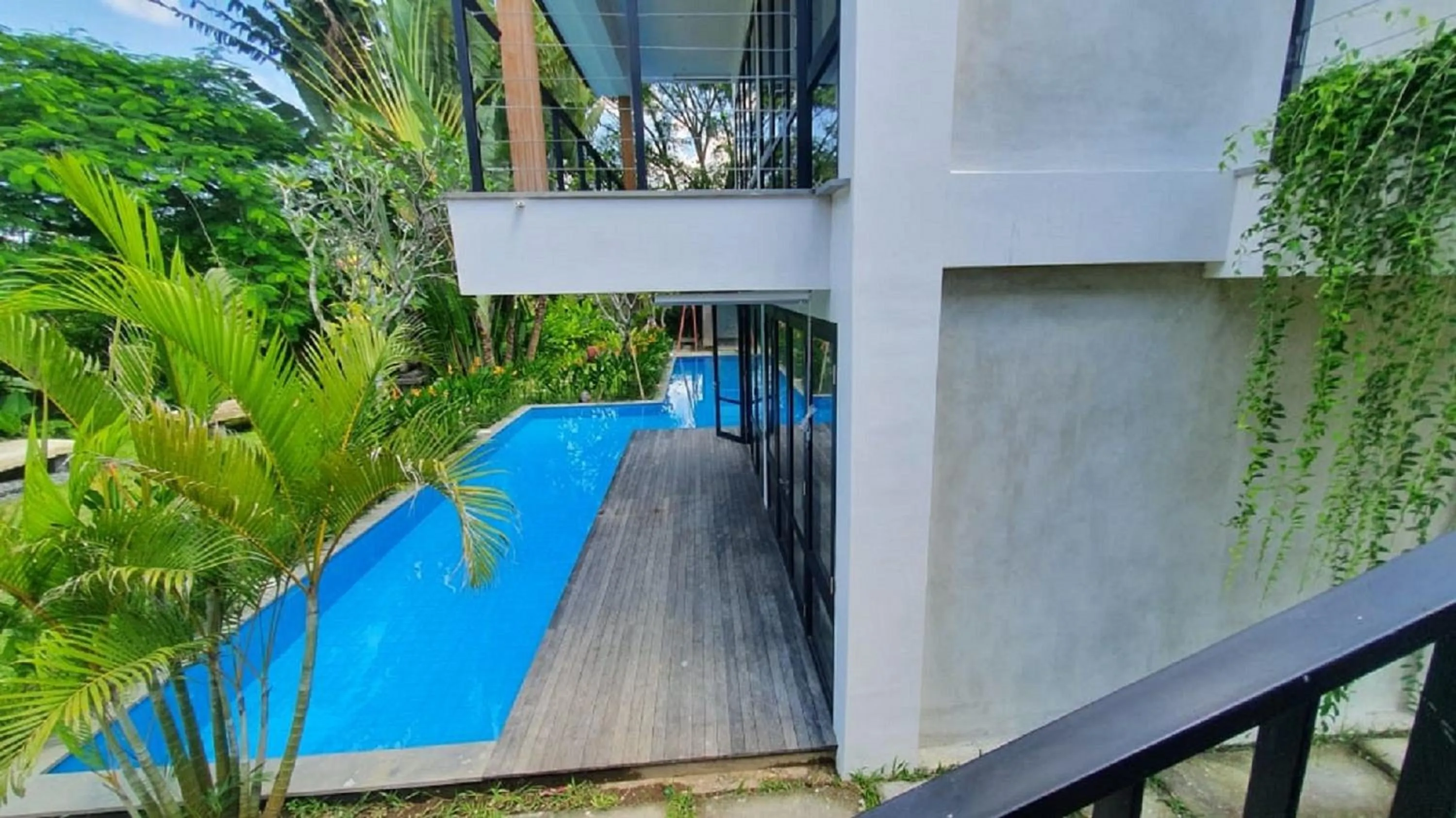 Pool view in Ayurvedagram Bali