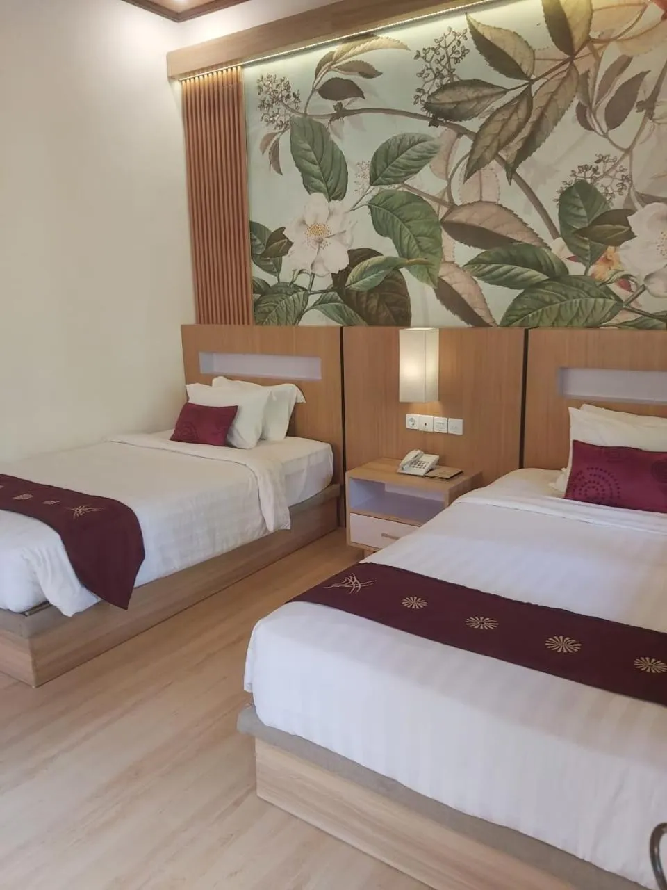 Bedroom, Bed in Nick's Pension