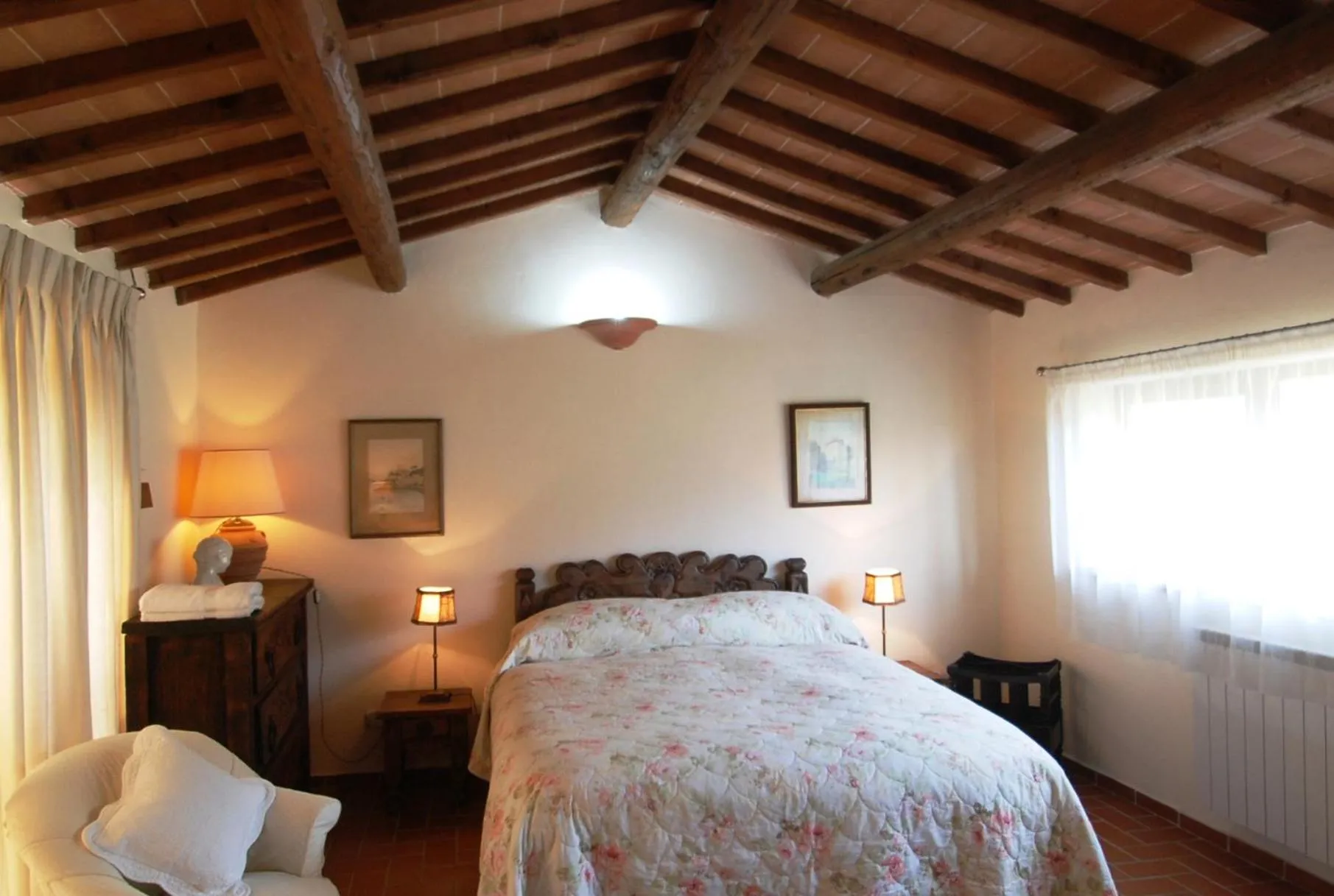 Photo of the whole room, Bed in Podere La Paolina