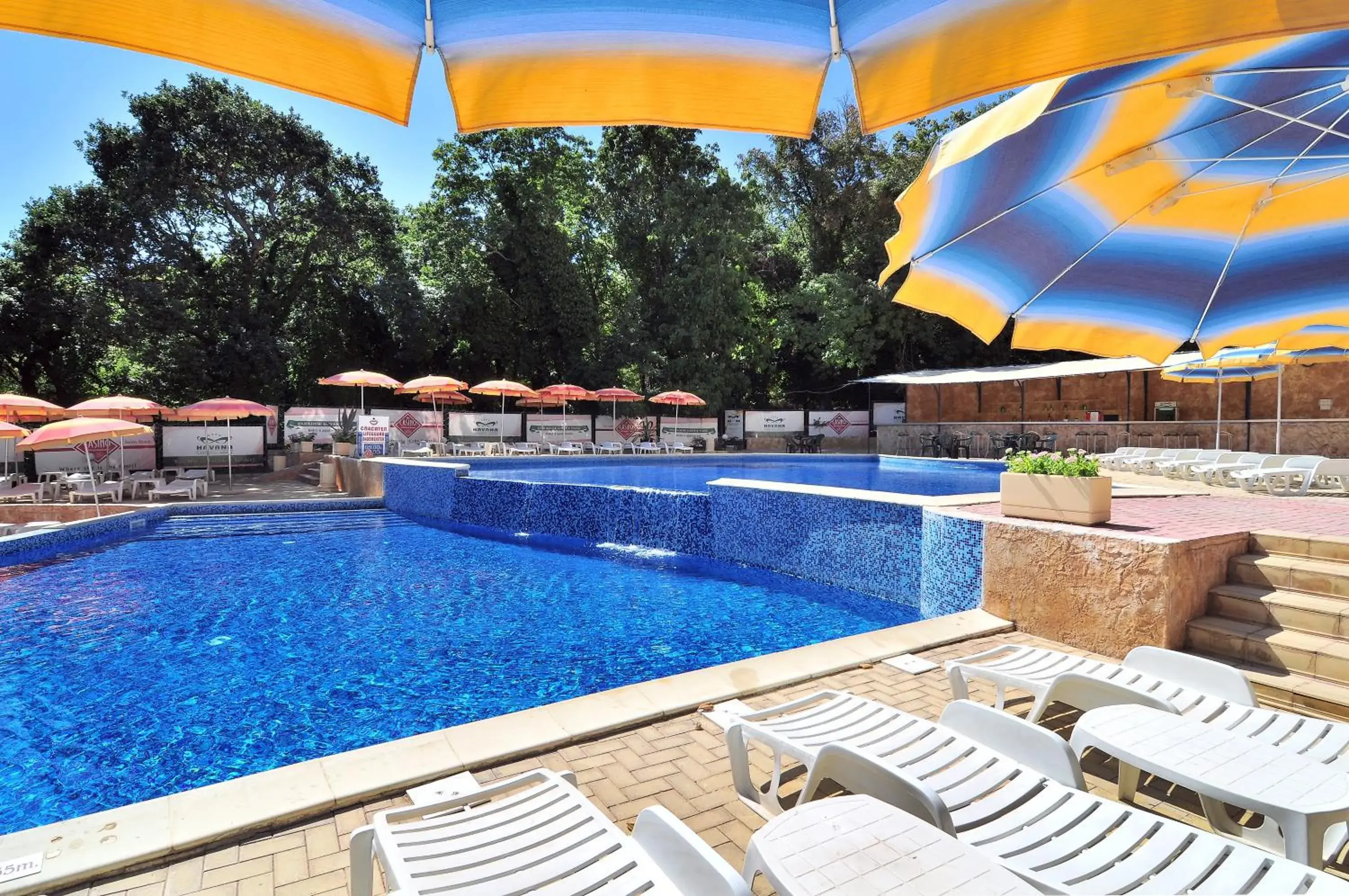 Swimming pool in Hotel Paradise Green Park Swimming pool in Hotel Paradise Green Park