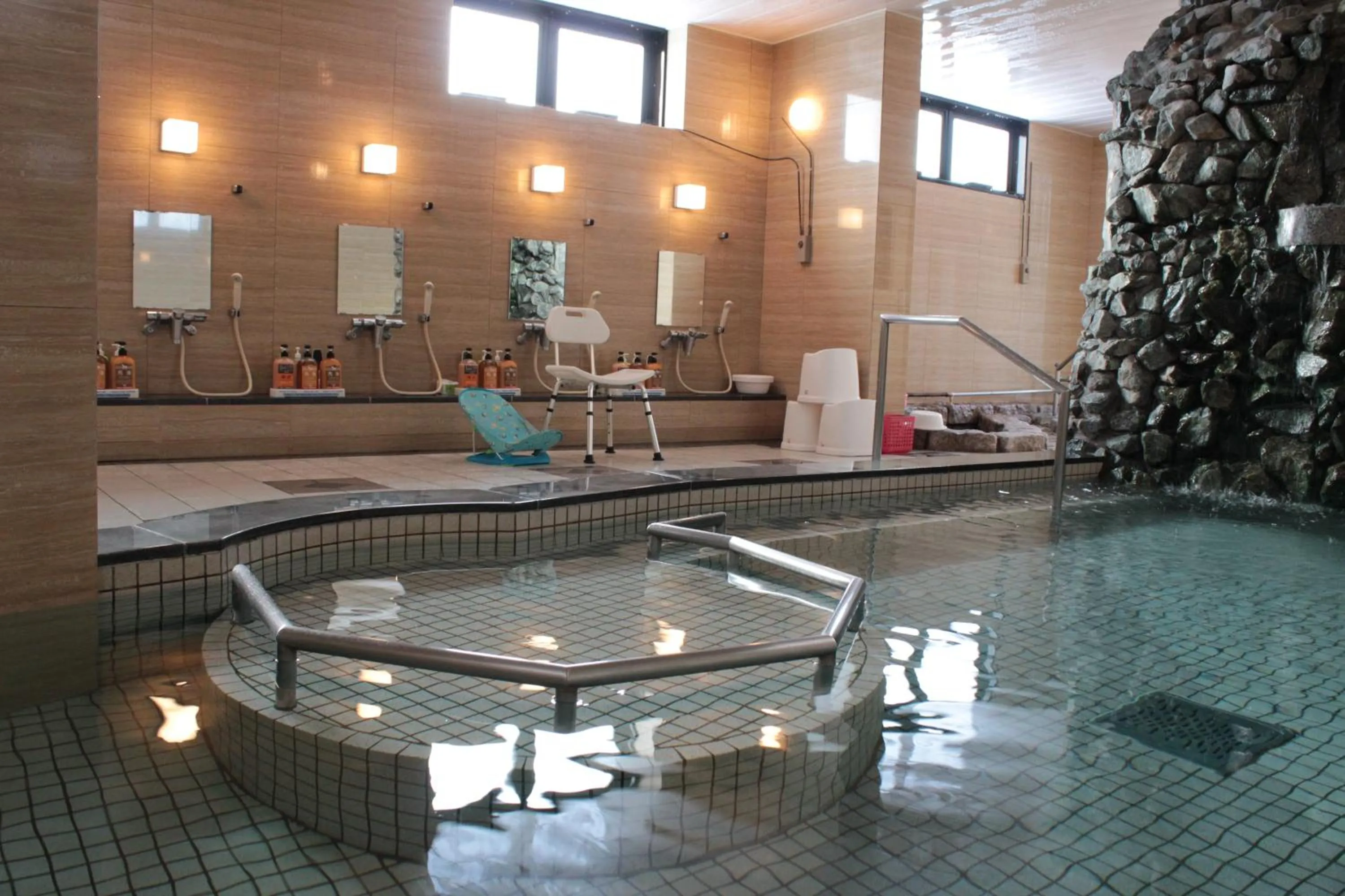 Public Bath in Senshoen