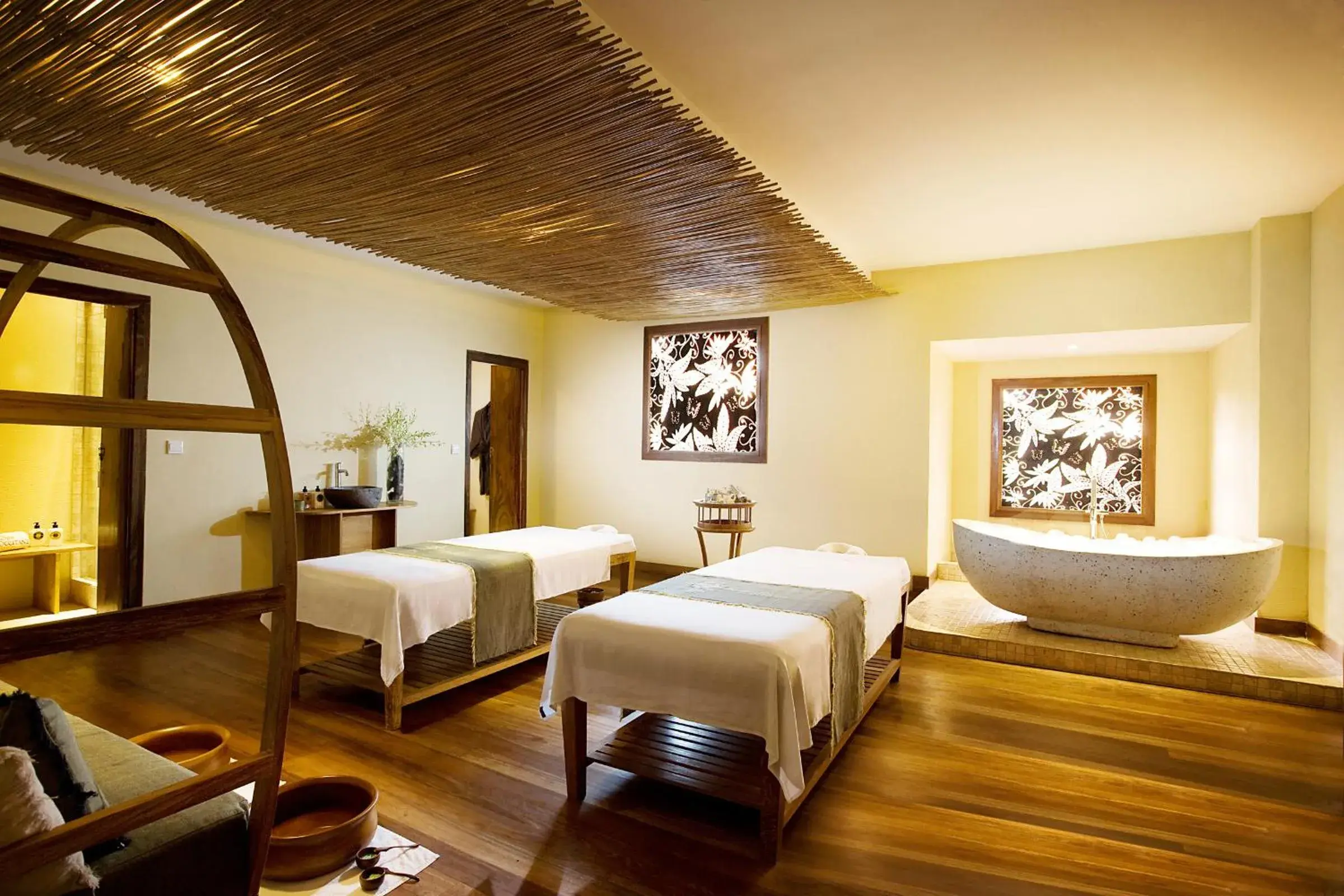 Spa and wellness centre/facilities, Bed in Kupu Kupu Jimbaran Beach Hotel & Spa by L’Occitane Spa and wellness centre/facilities, Bed in Kupu Kupu Jimbaran Beach Hotel & Spa by L’Occitane