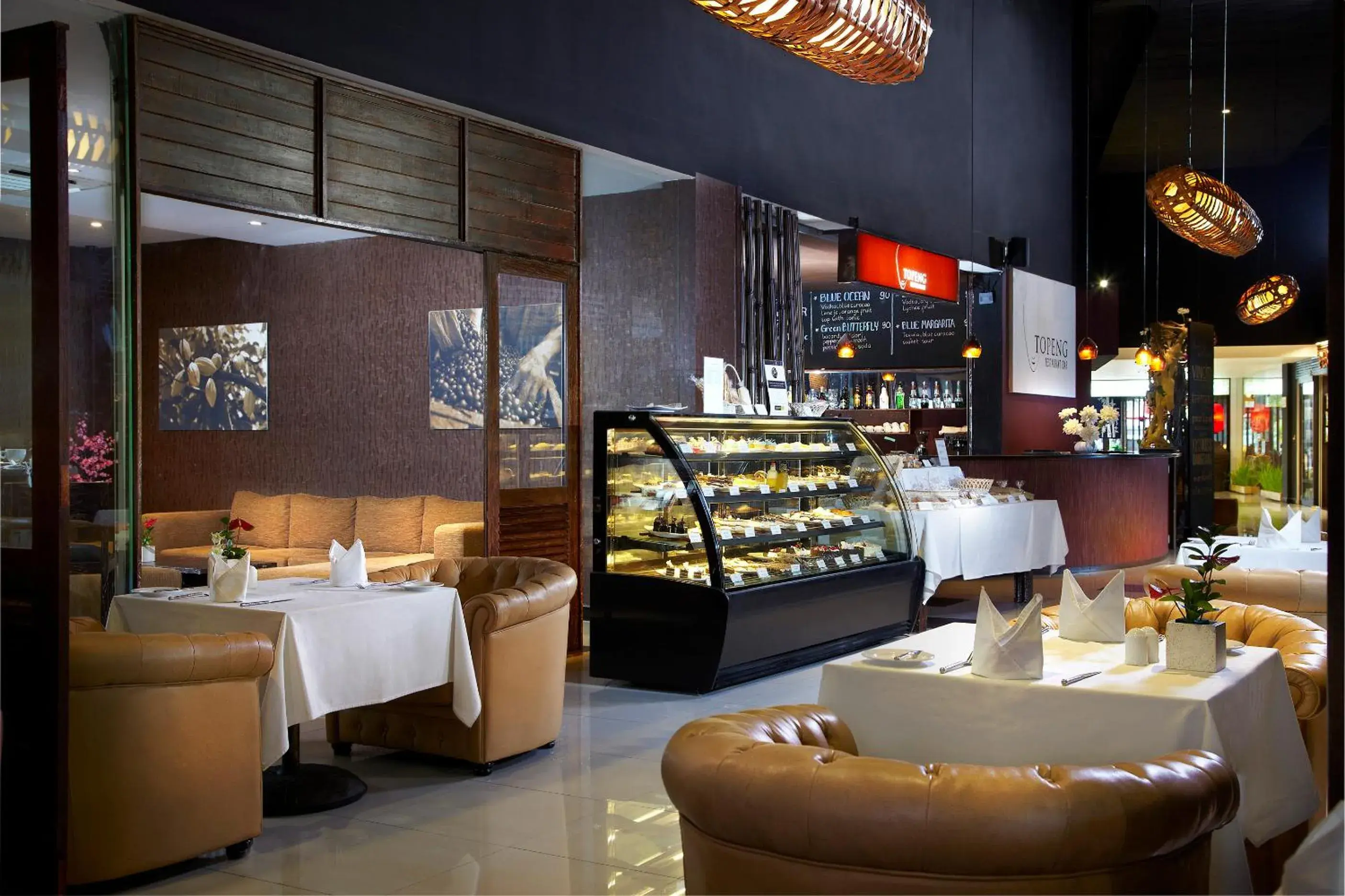 Restaurant/places to eat in Kupu Kupu Jimbaran Beach Hotel & Spa by L’Occitane Restaurant/places to eat in Kupu Kupu Jimbaran Beach Hotel & Spa by L’Occitane