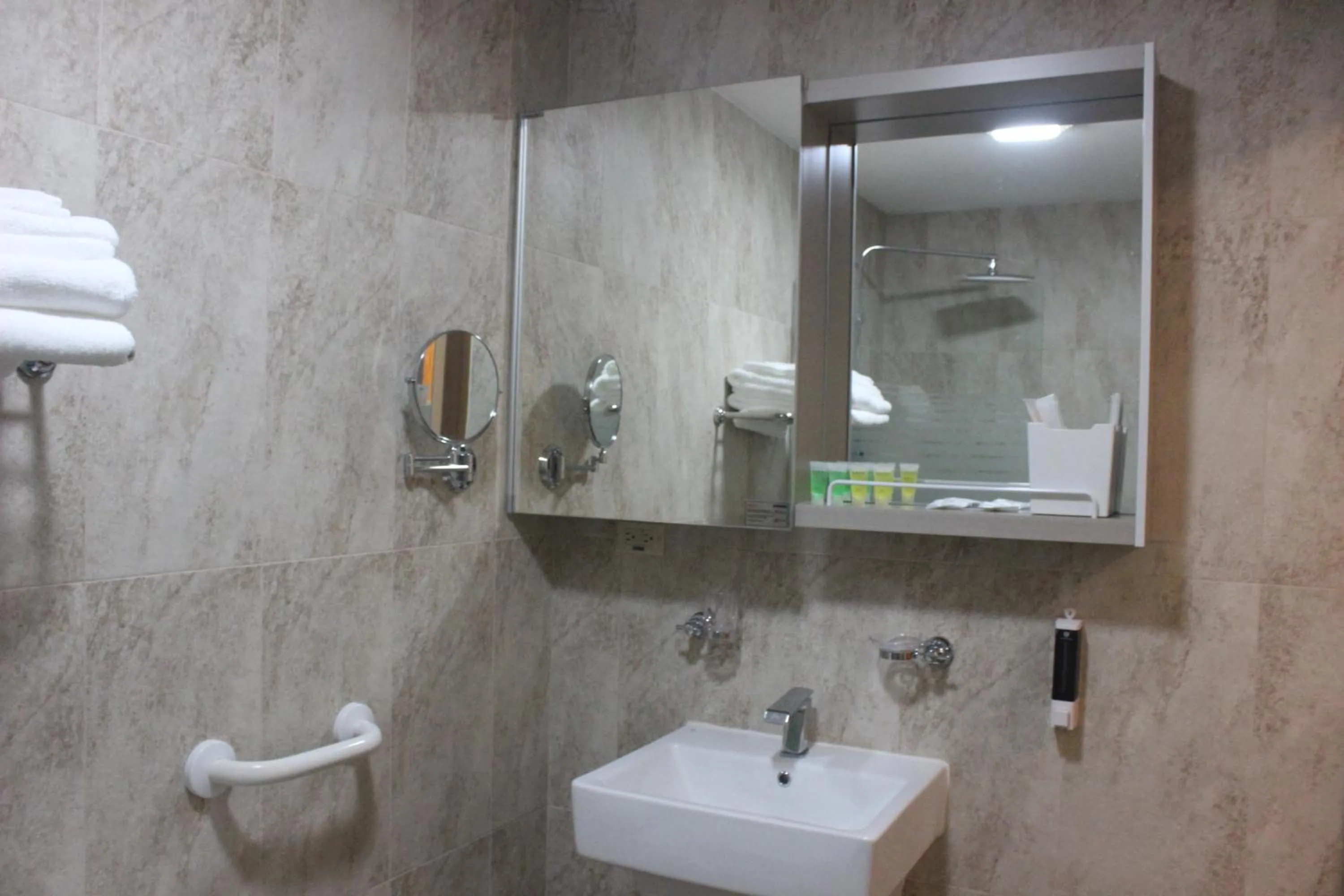 Bathroom in Saipan Beach Hotel
