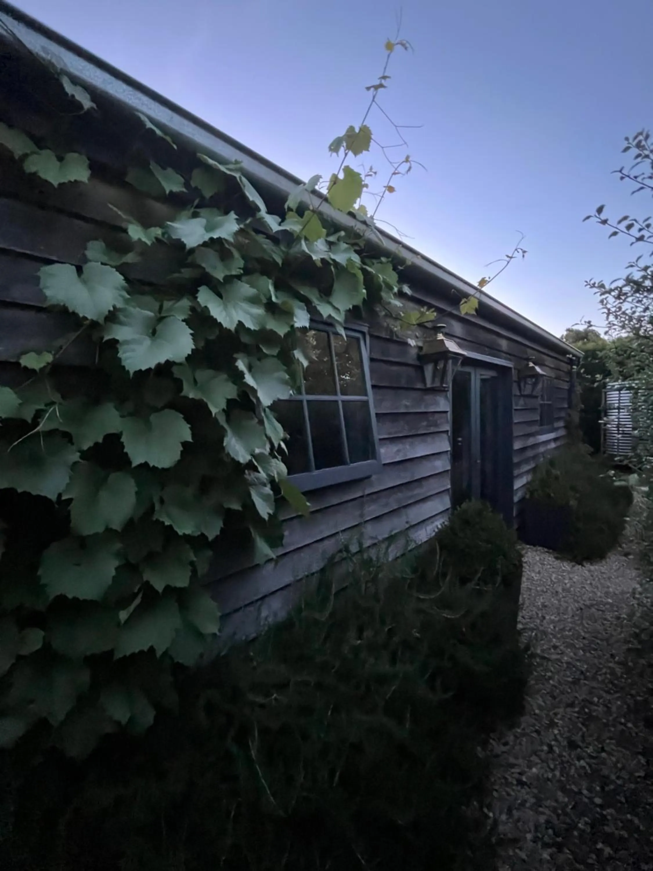 Property building in Elm Cottage Barn