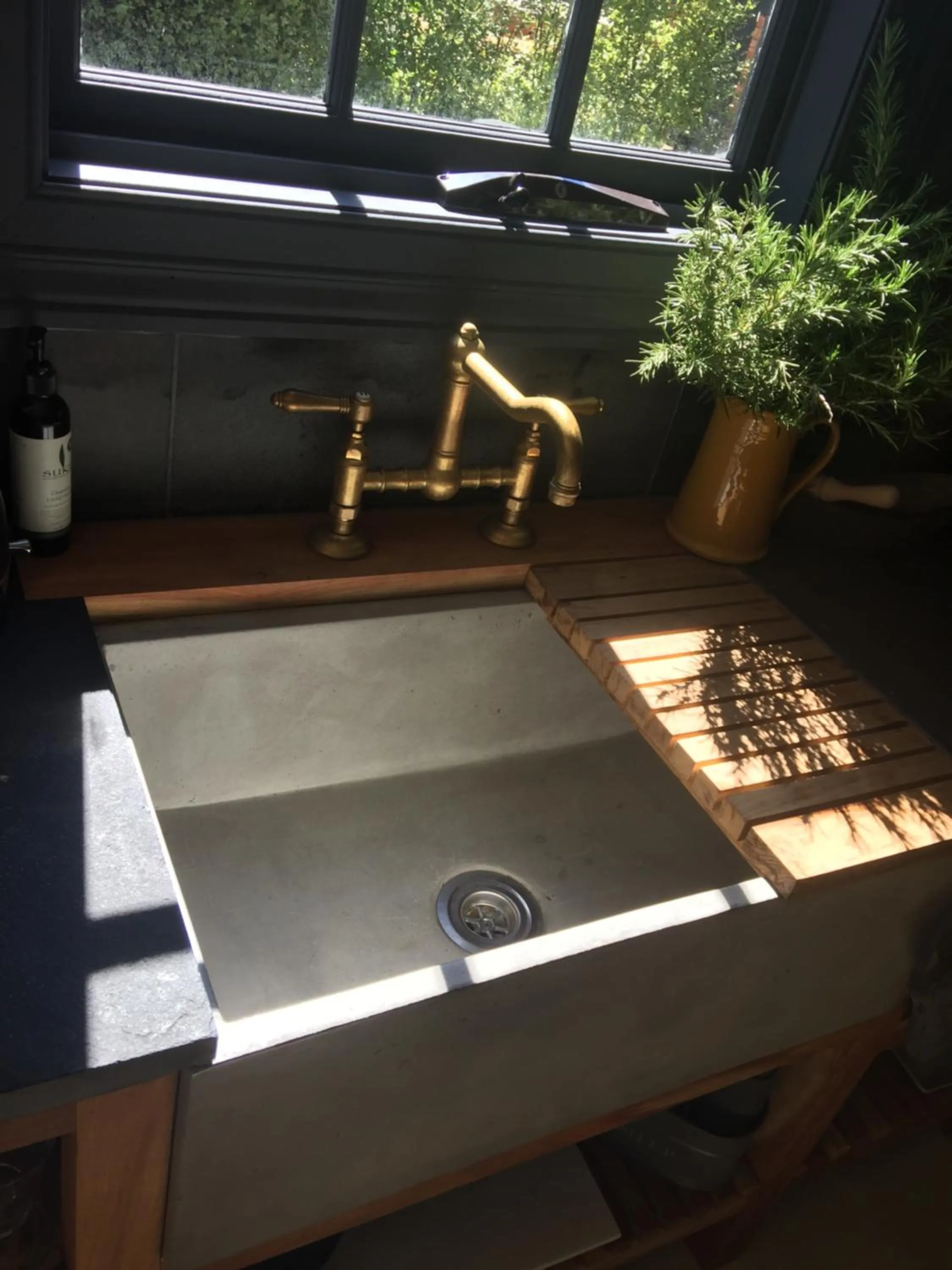 kitchen in Elm Cottage Barn
