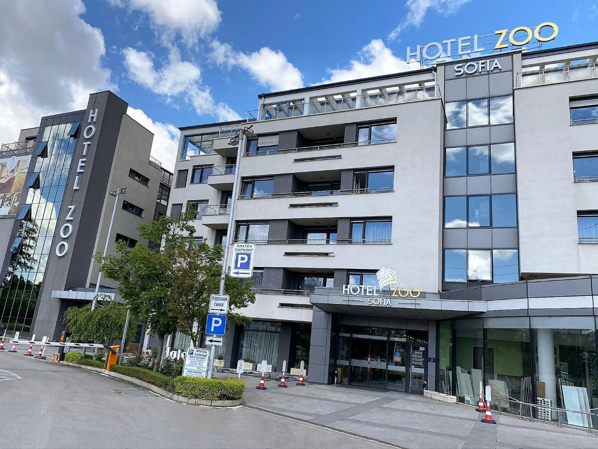 Property building in Hotel ZOO Sofia